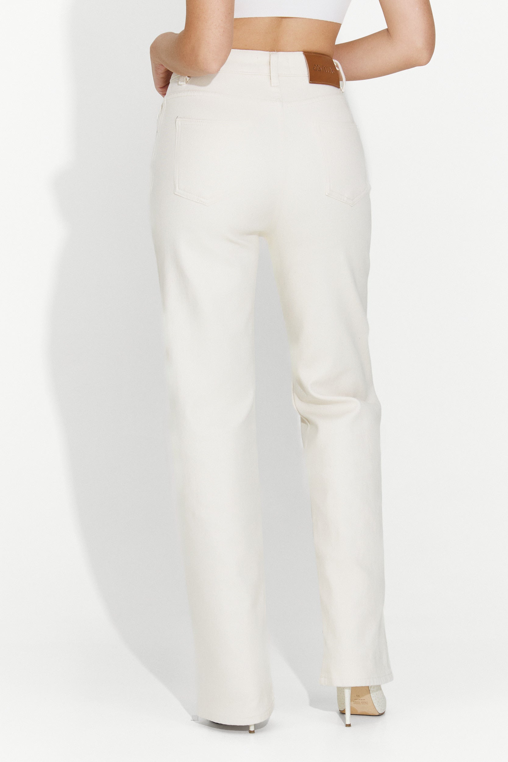 Női alkalmi bézs farmer Brisia Bogas