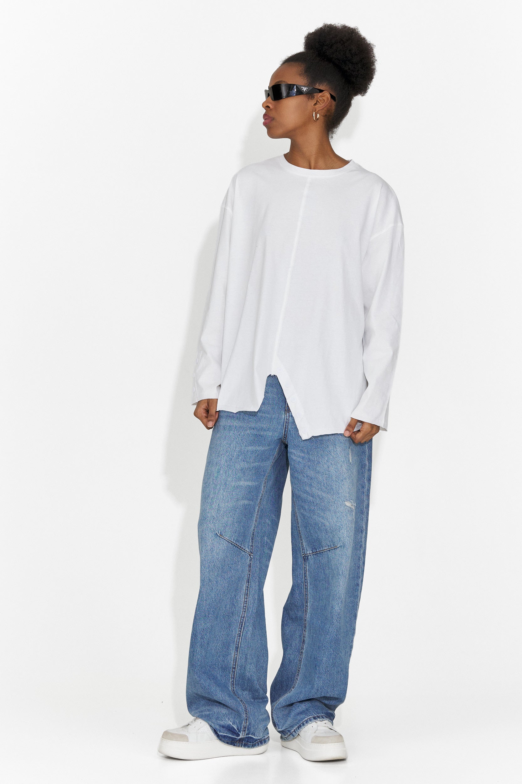 Női alkalmi fehér blúz Chandana Bogas