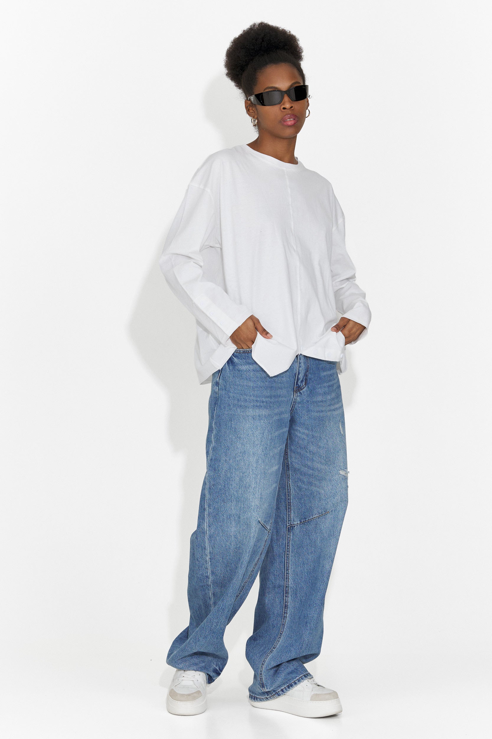 Női alkalmi fehér blúz Chandana Bogas