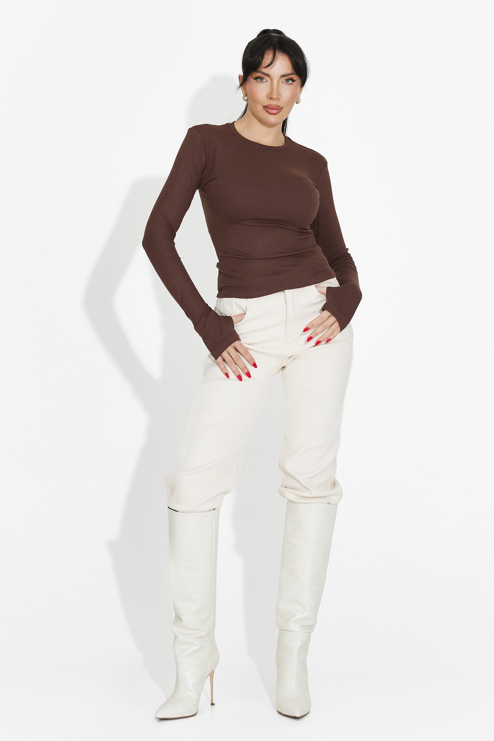 Női alkalmi barna blúz Kisena bogas