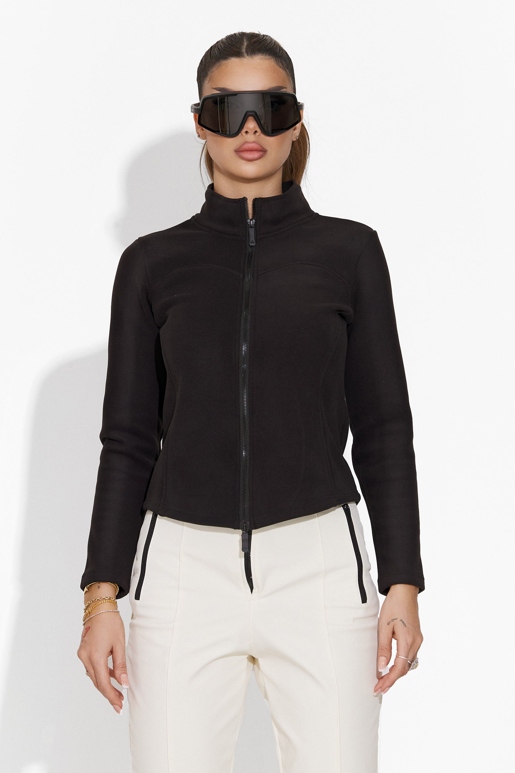 Petronila Bogas alkalmi fekete női blúz