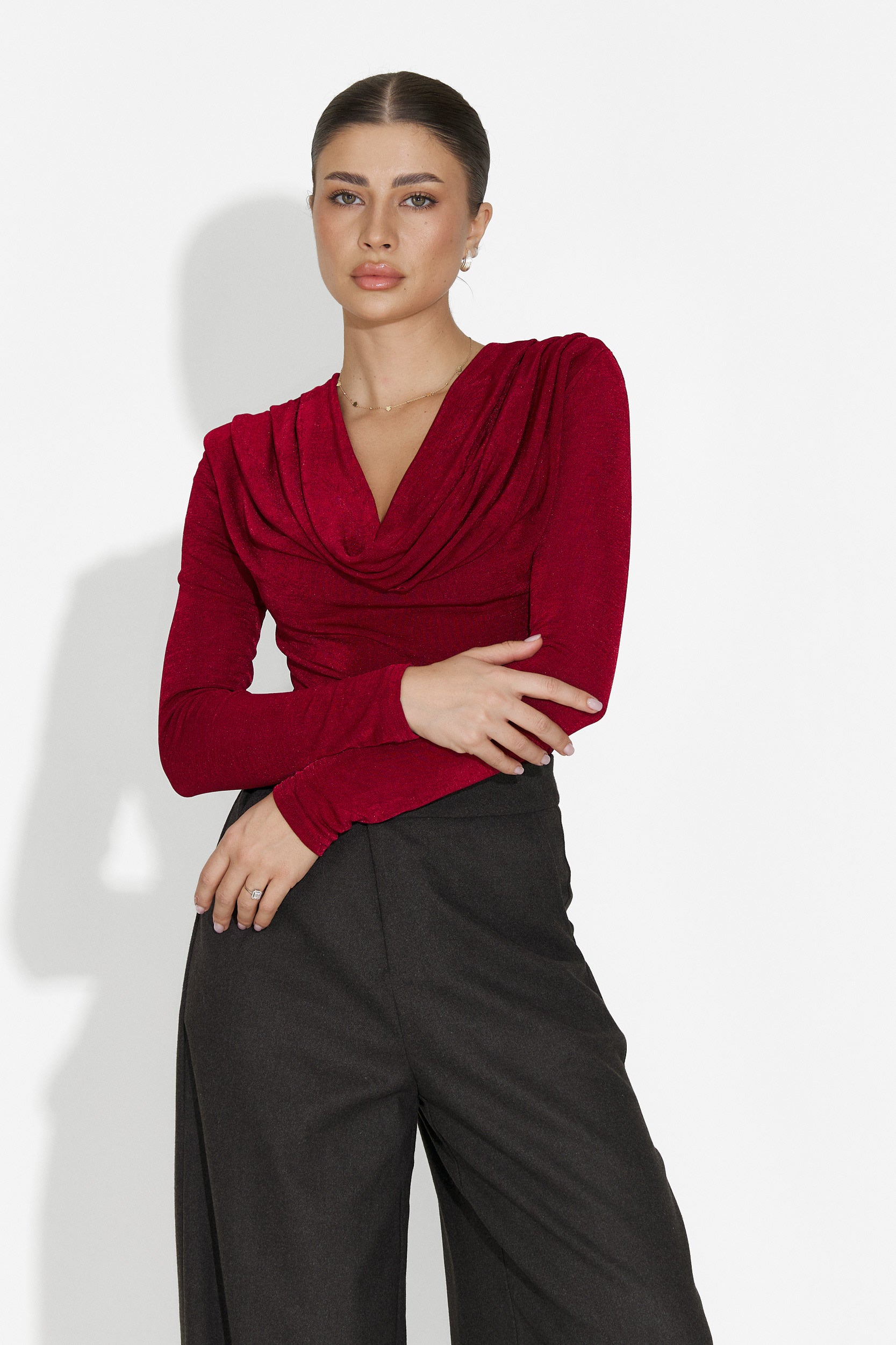 Elegáns Piros Sikada Bogas Női Testhez Simuló Ruházat