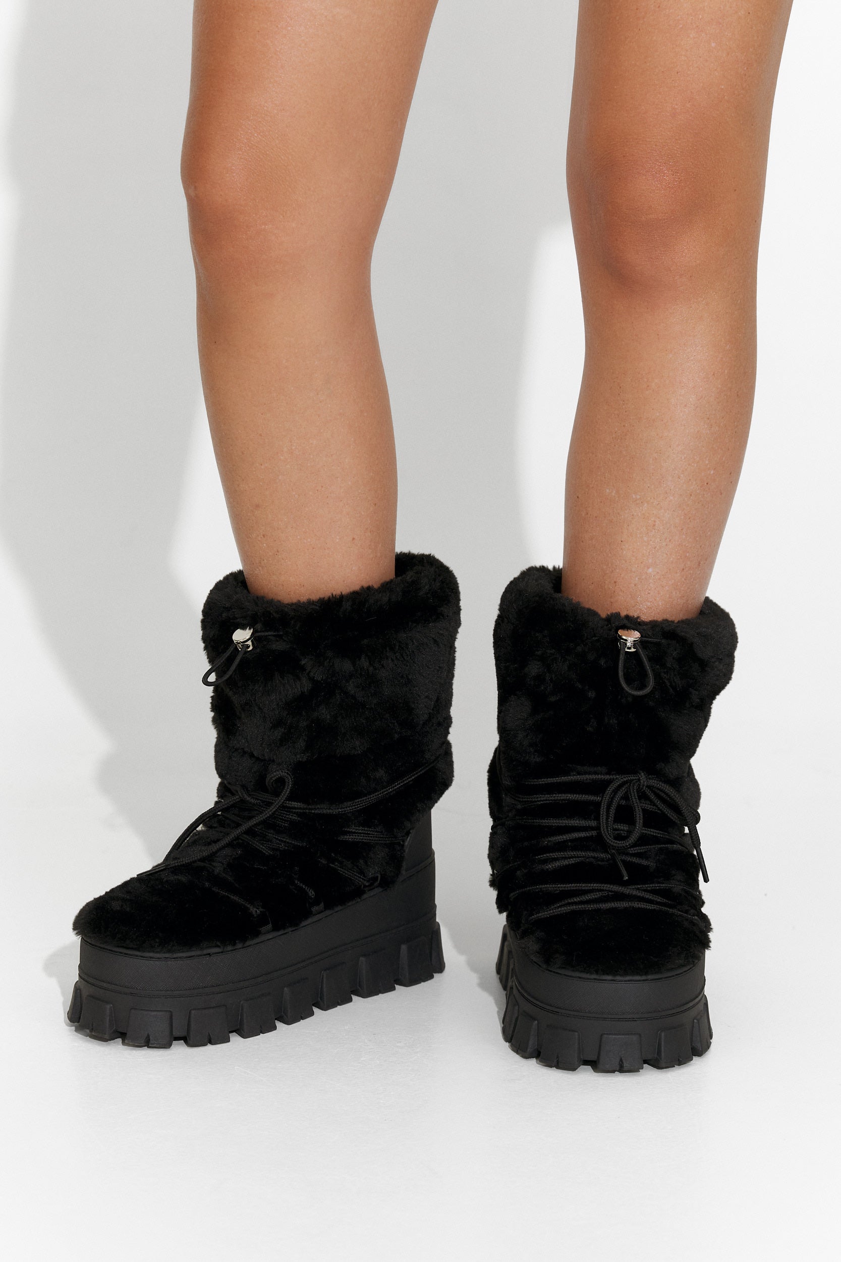 Női csizma fekete Inies Bogas