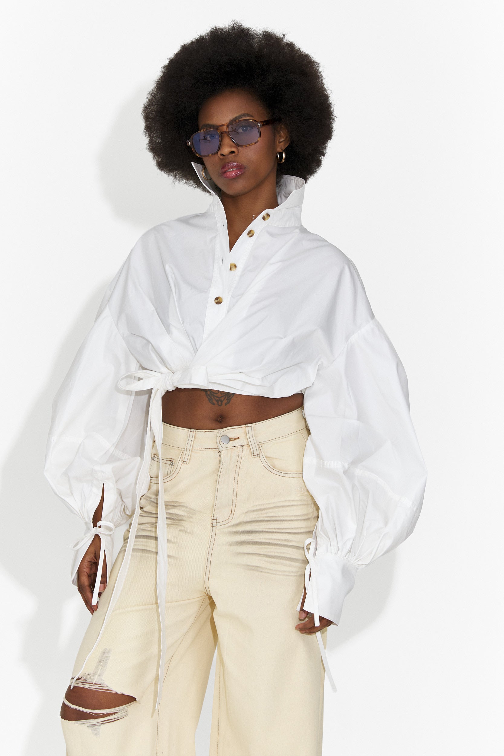 Elegáns fehér női ing Janelia Bogas