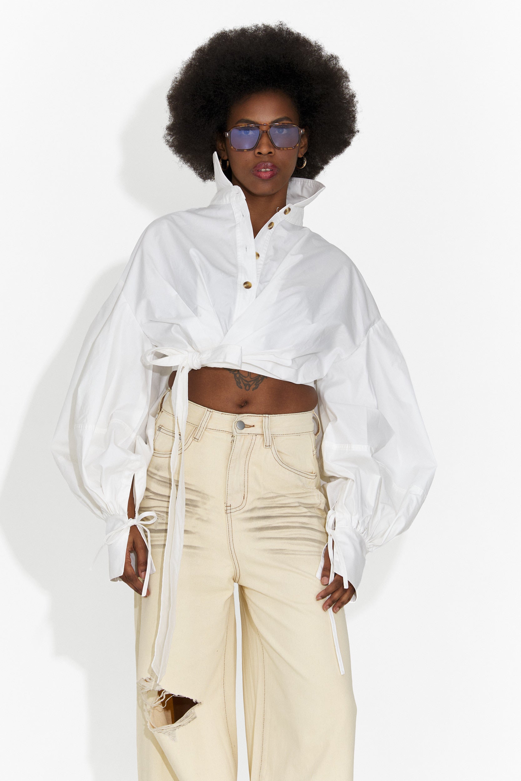 Elegáns fehér női ing Janelia Bogas