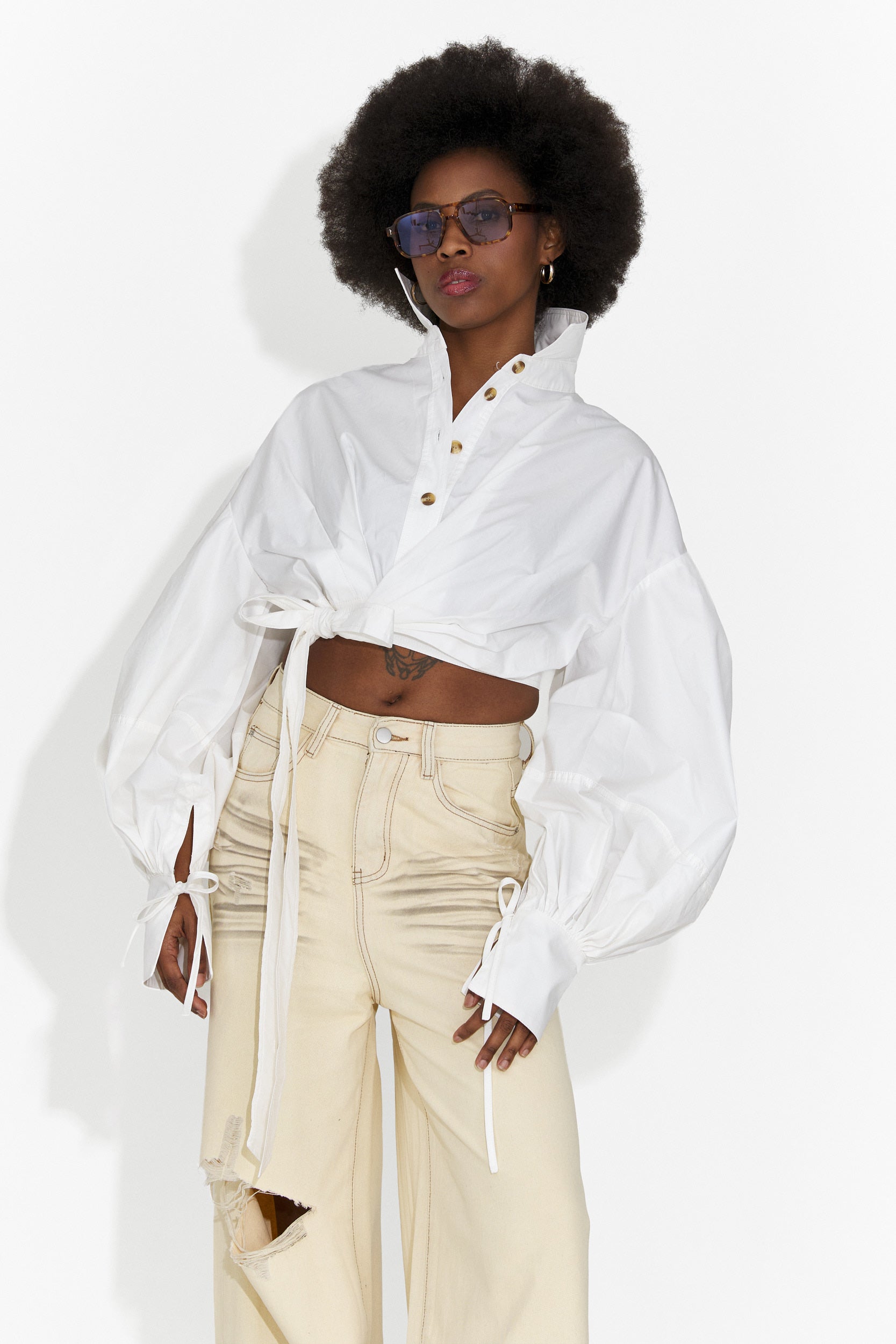 Elegáns fehér női ing Janelia Bogas