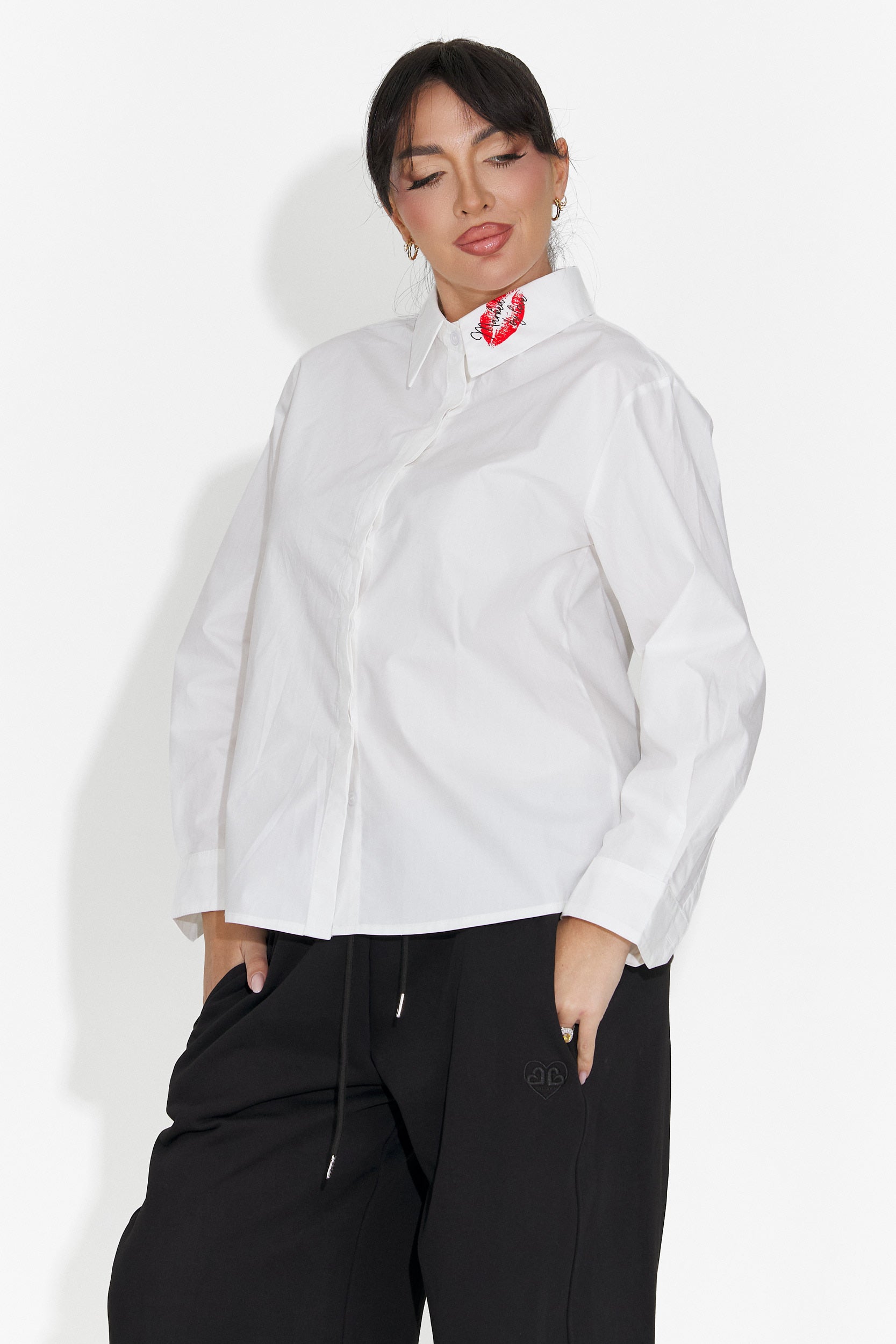 Elegáns fehér női ing Sienara Bogas