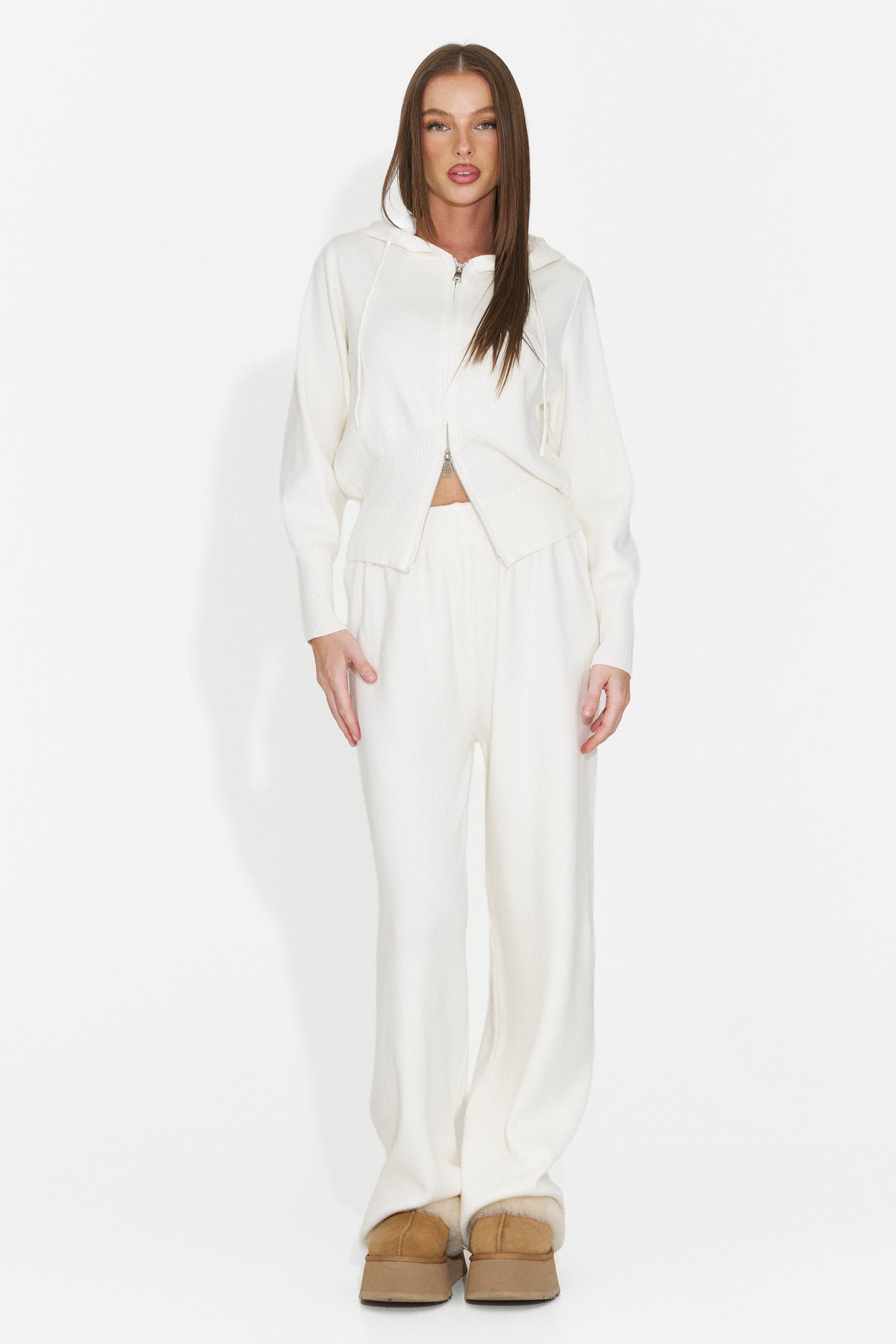 Compleu casual crem Groviroila Bogas