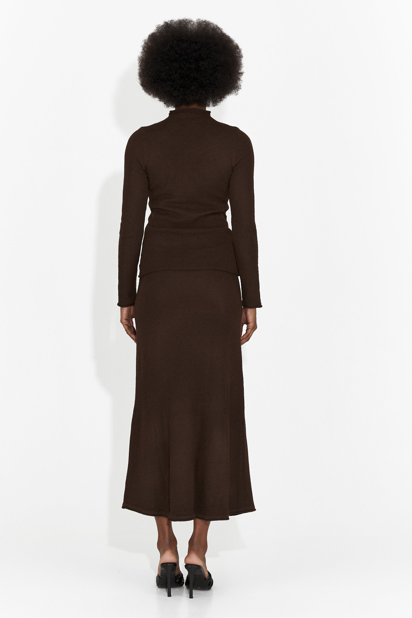 Barna, hétköznapi szoknyás együttes Melonia Bogas