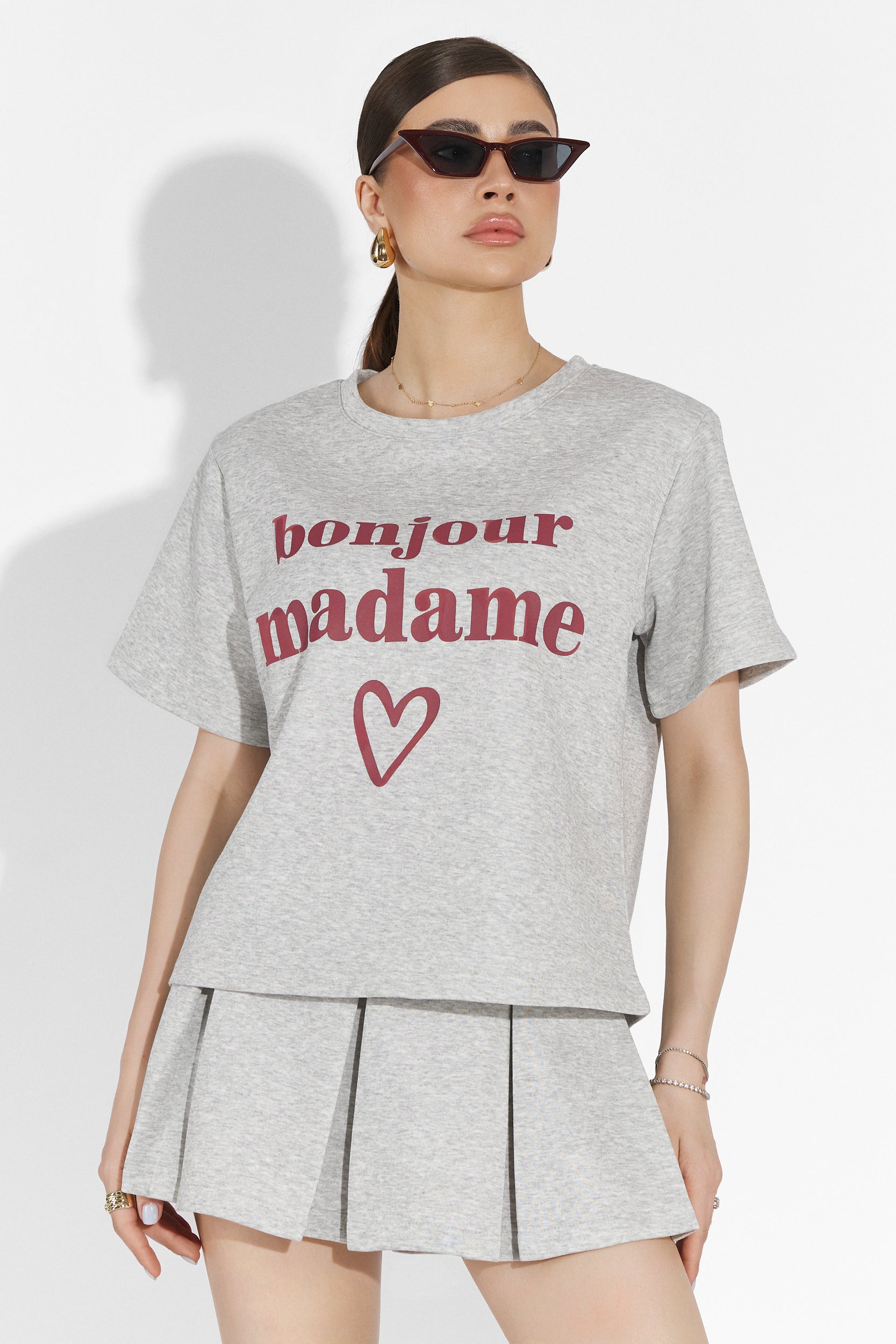 Myana Bogas szürke szoknyakosztüm