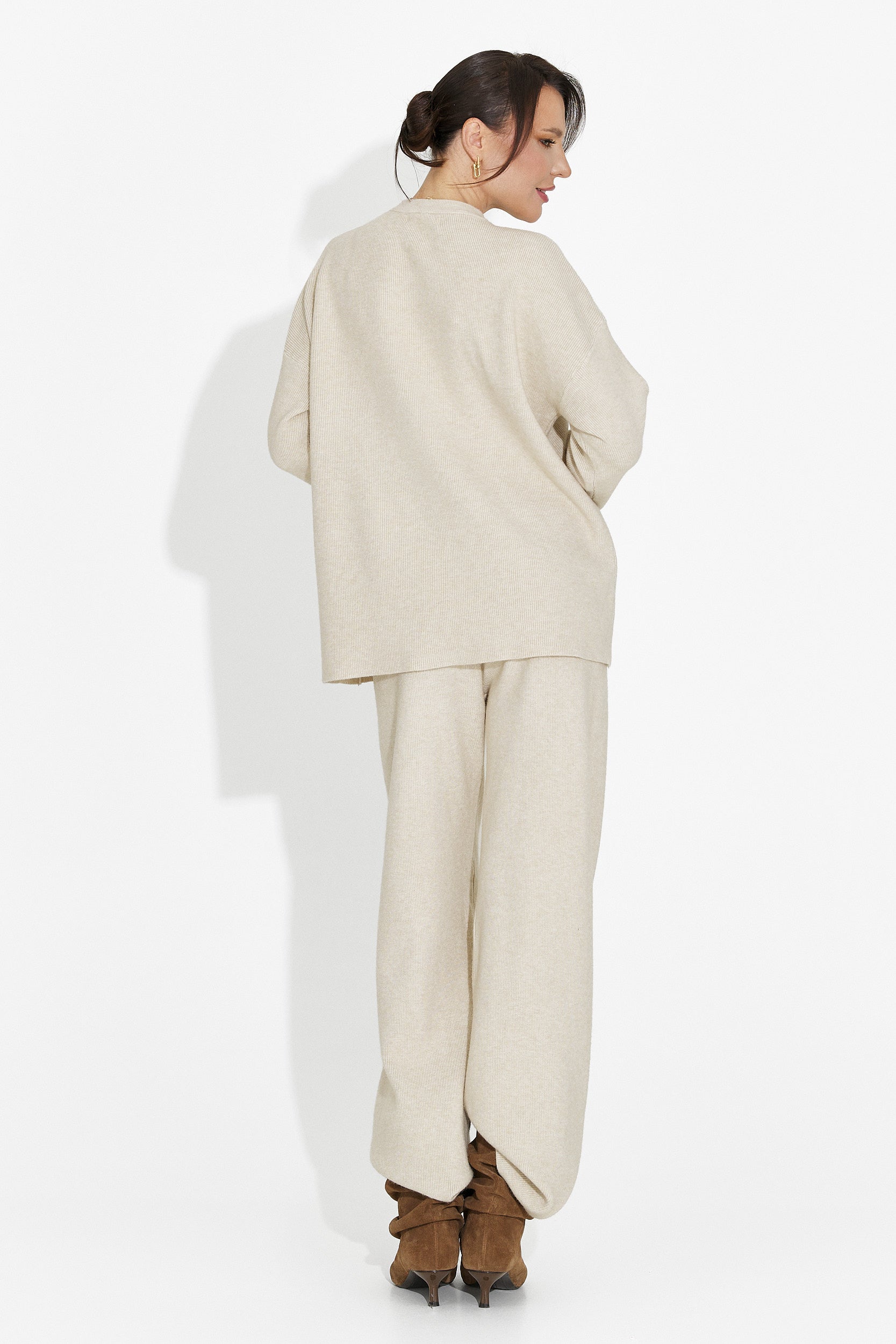 Bézs nadrágkosztüm Kania Bogas