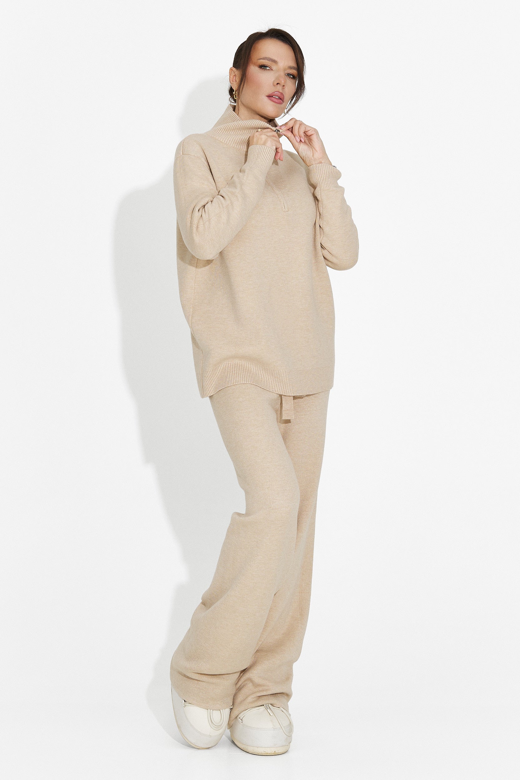 Bézs nadrágkosztüm Lebrisa Bogas