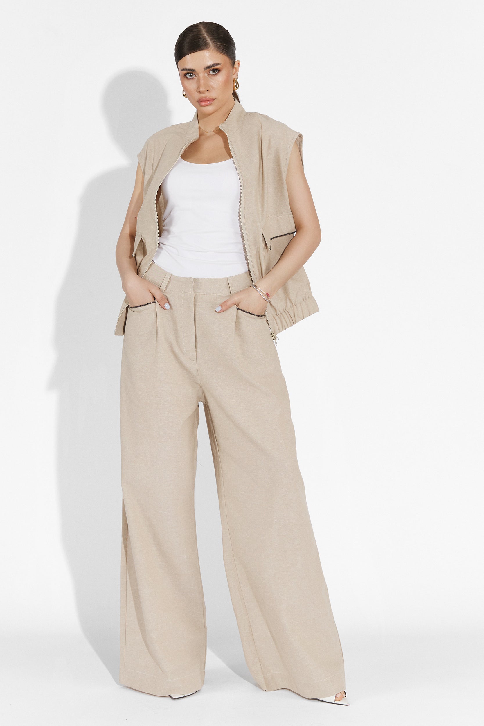 Onulko Bogas Bézs Nadrágkosztüm