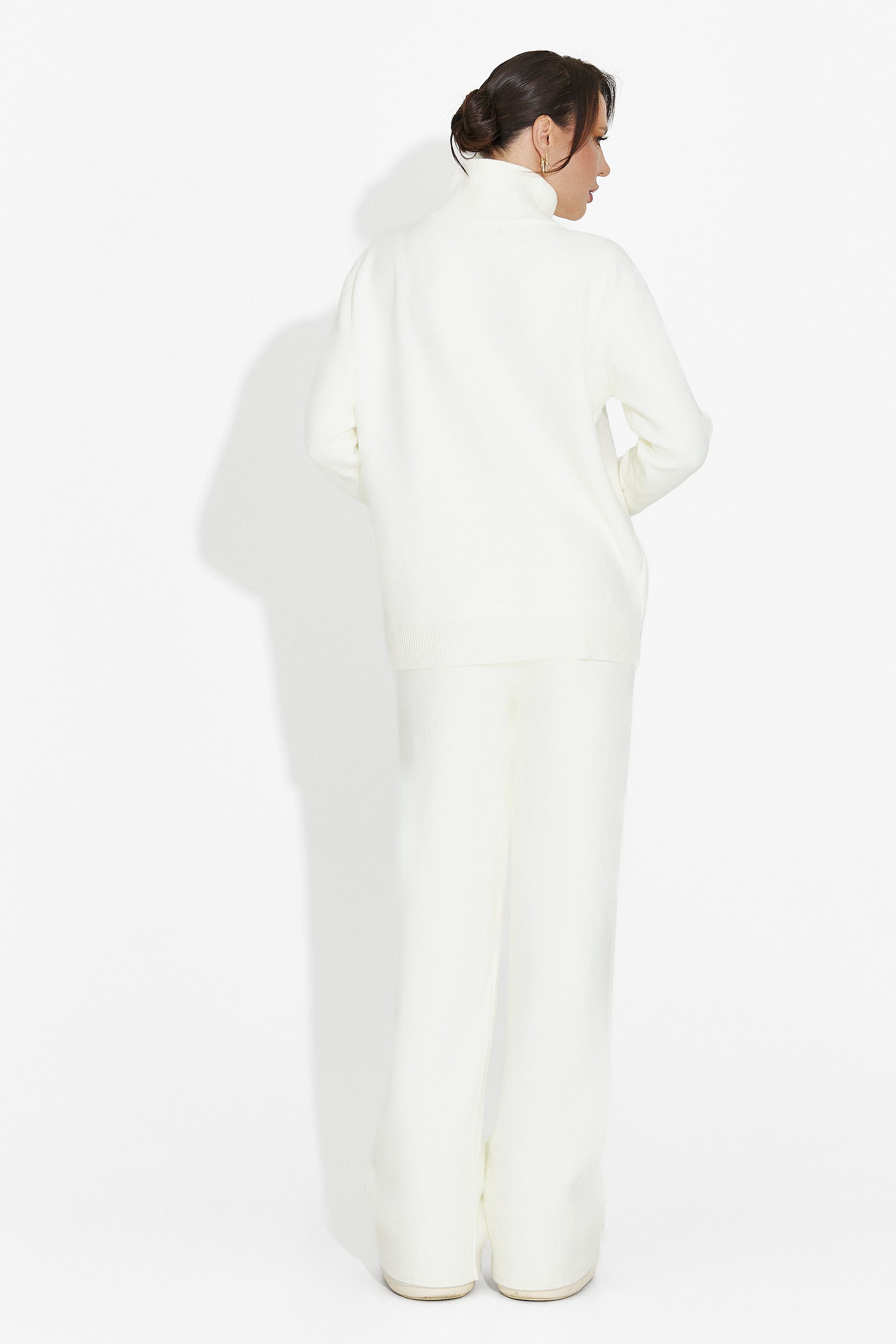 Krém színű nadrágkosztüm Lebrisa Bogas