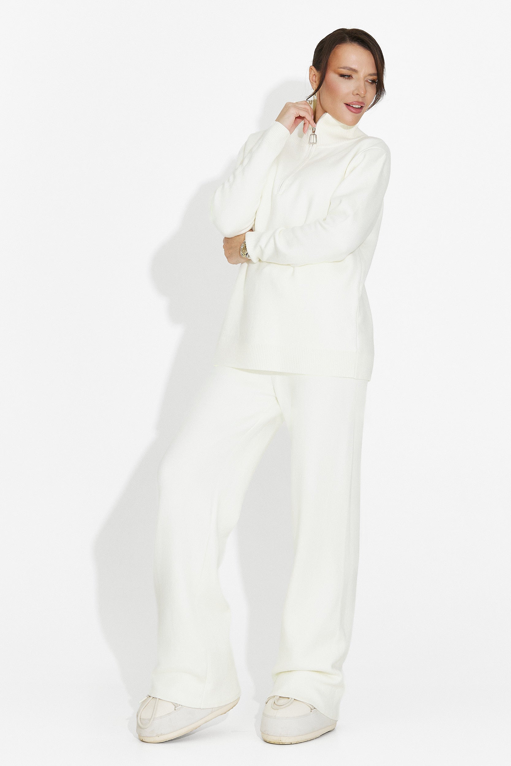 Krém színű nadrágkosztüm Lebrisa Bogas