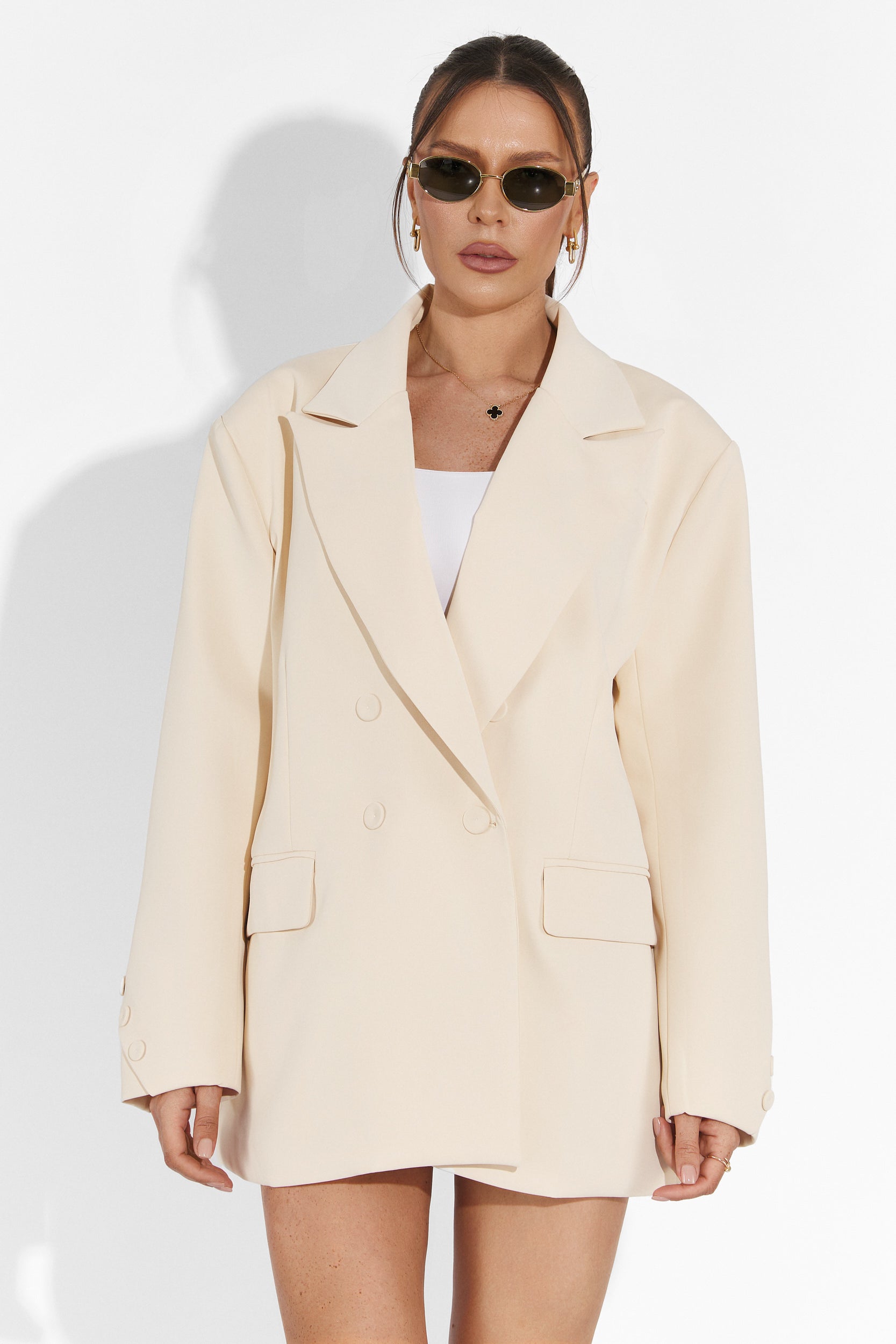 Smozy Bogas Bézs Rövidnadrág Szett