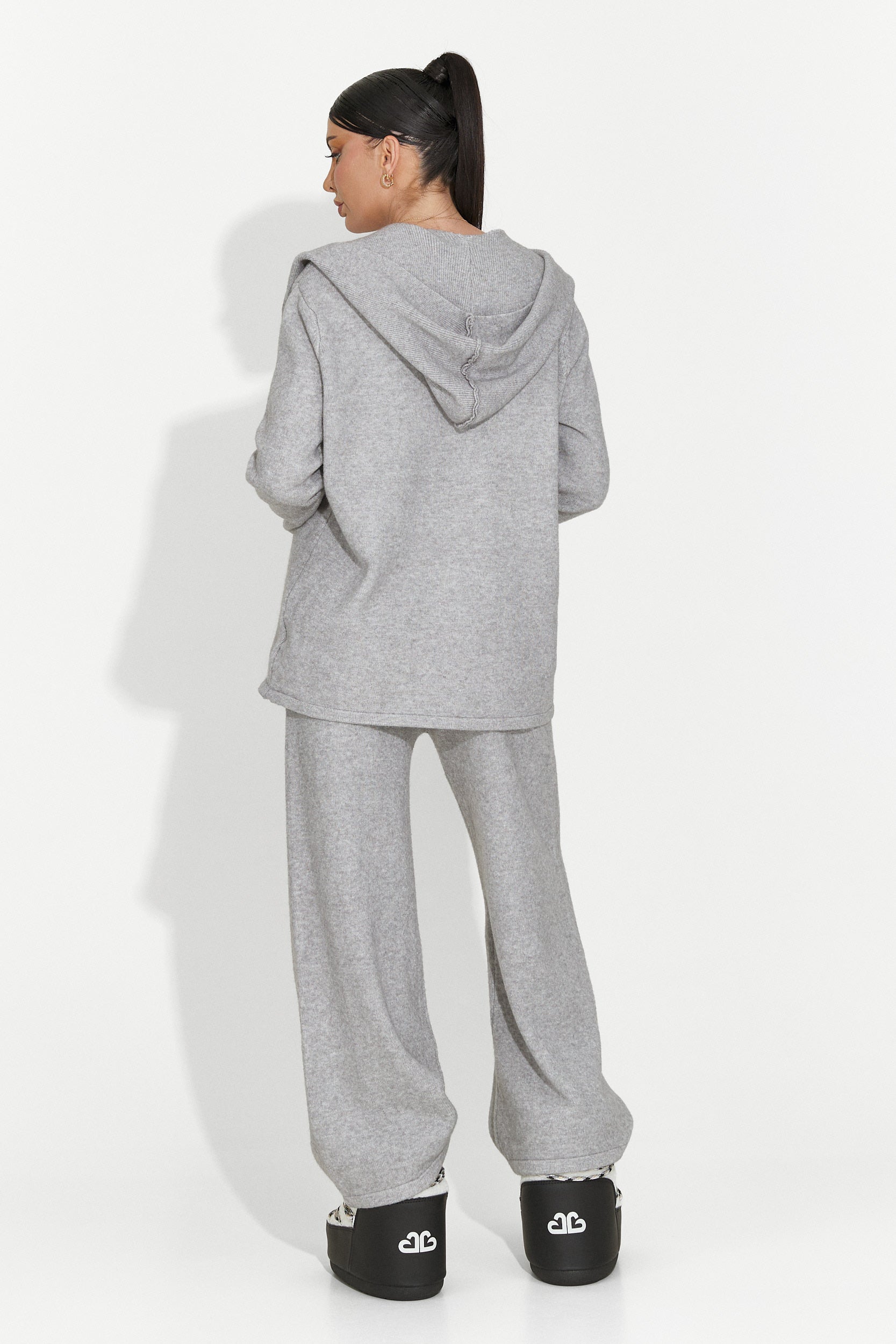 Vencilie Bogas laza szürke női öltöny