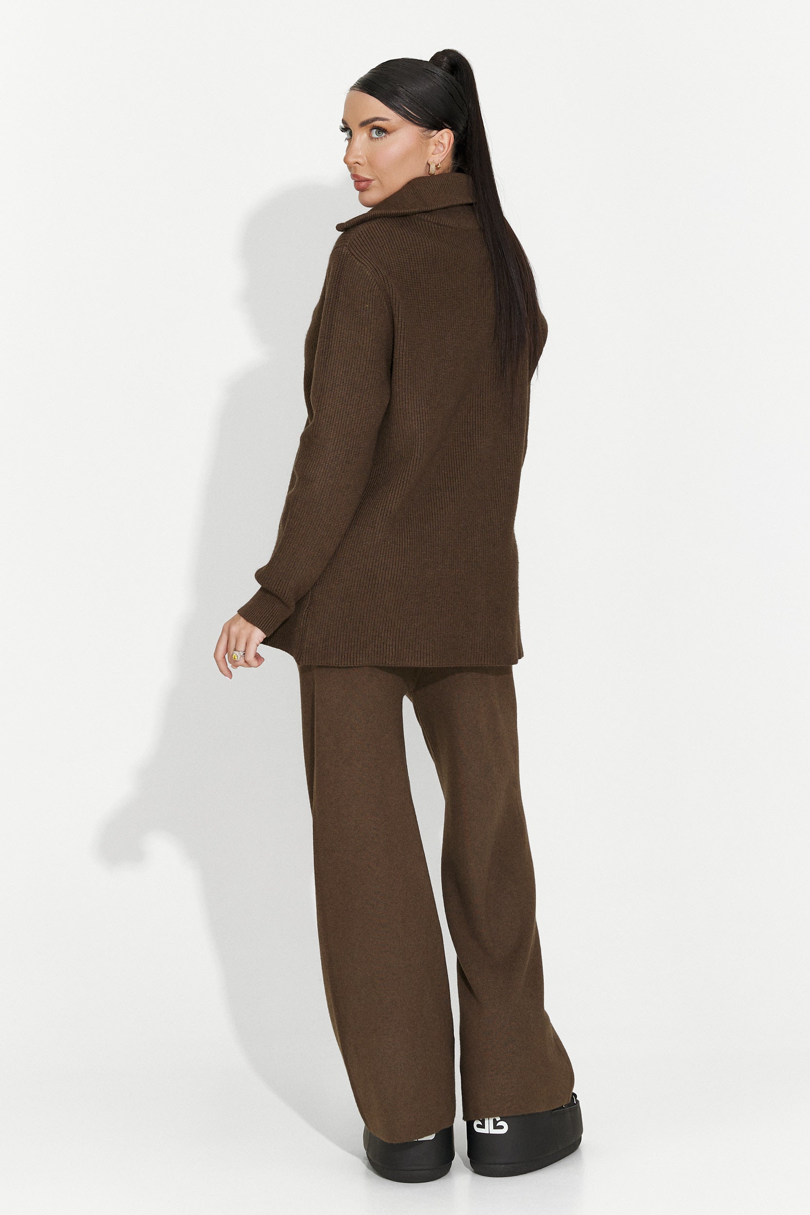 Női alkalmi barna szett Arliena Bogas