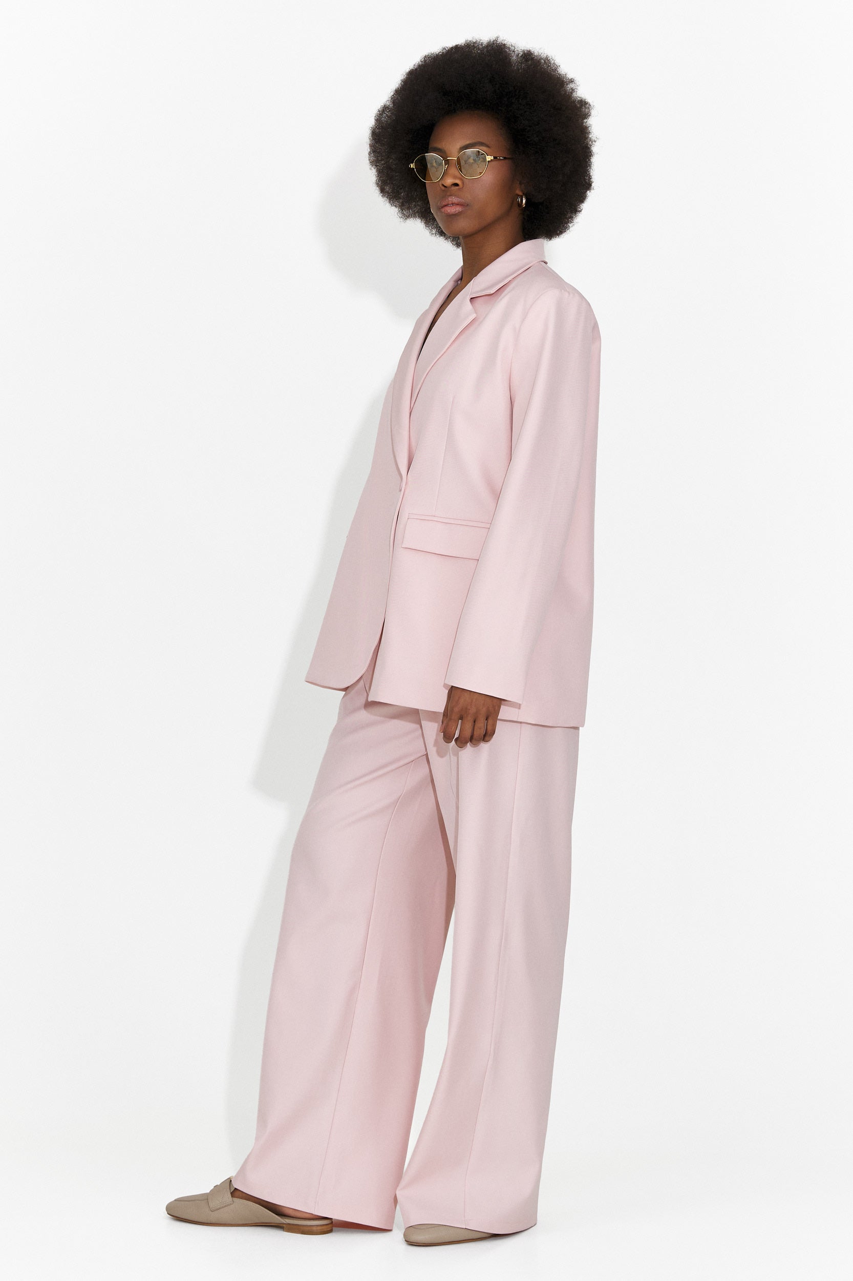 Elegáns női kosztüm rózsaszín Timelia Bogas