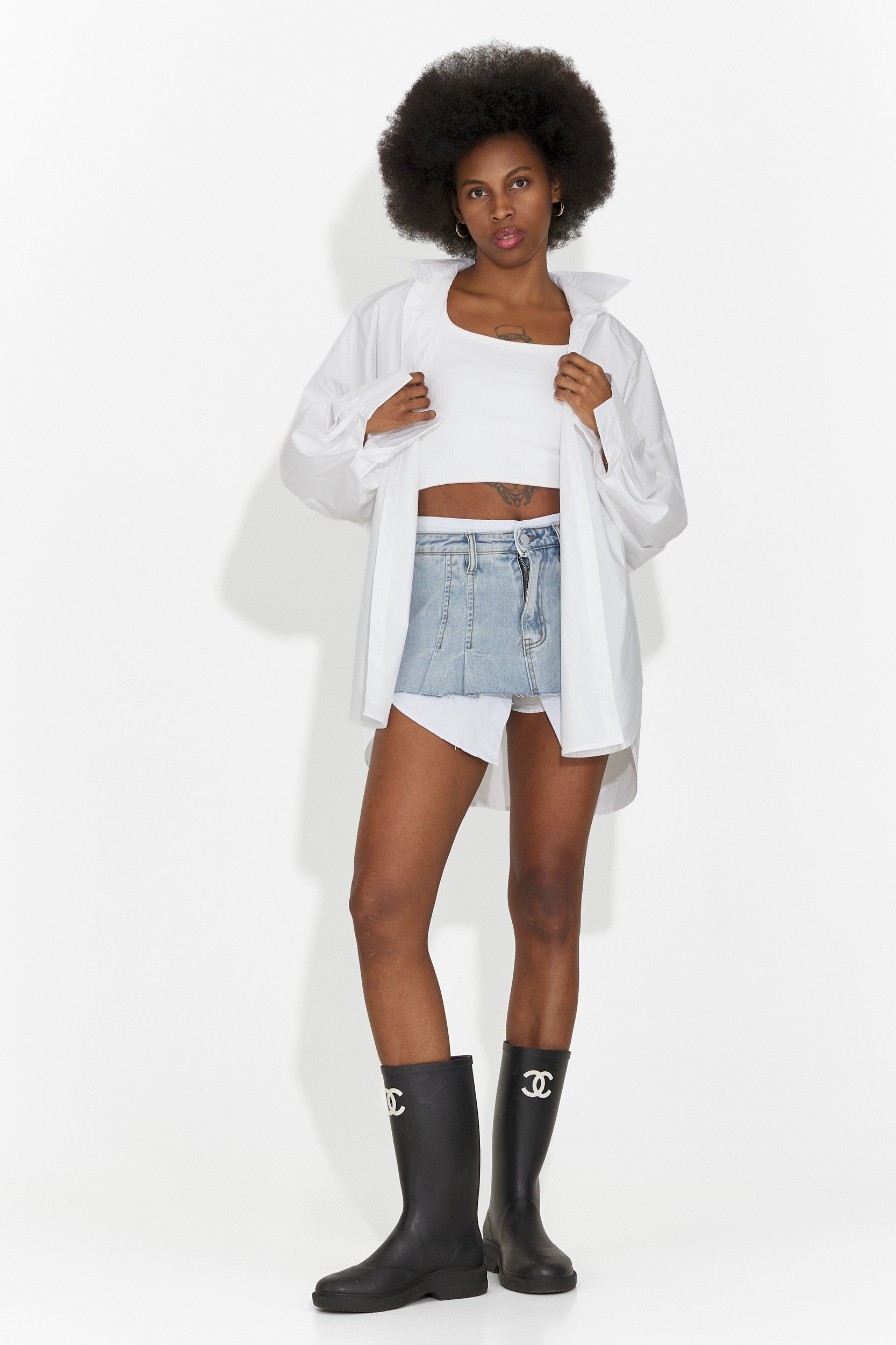 Női hétköznapi világoskék szoknya Iustina Bogas