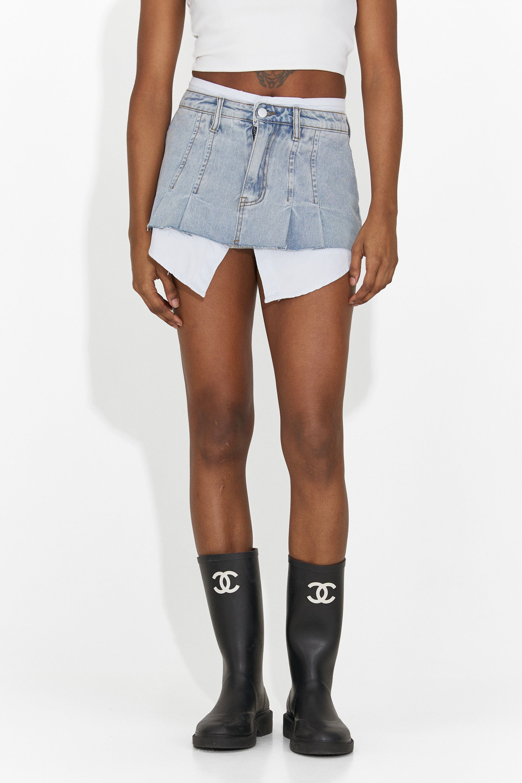 Női hétköznapi világoskék szoknya Iustina Bogas