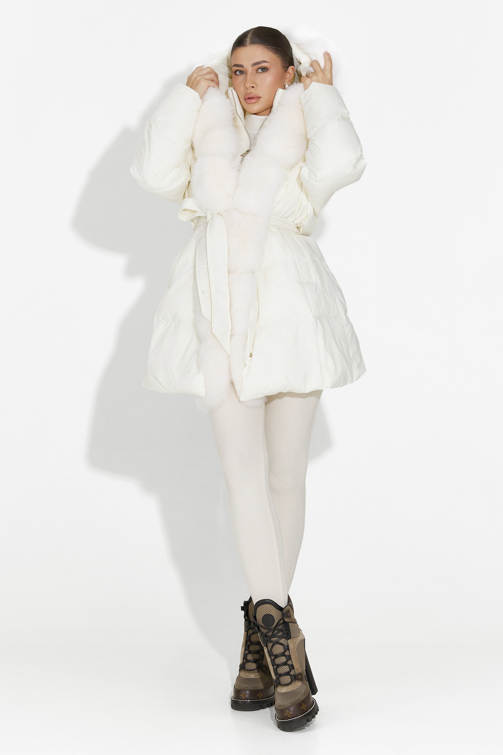 Neolia Bogas Bezs Női Kabát