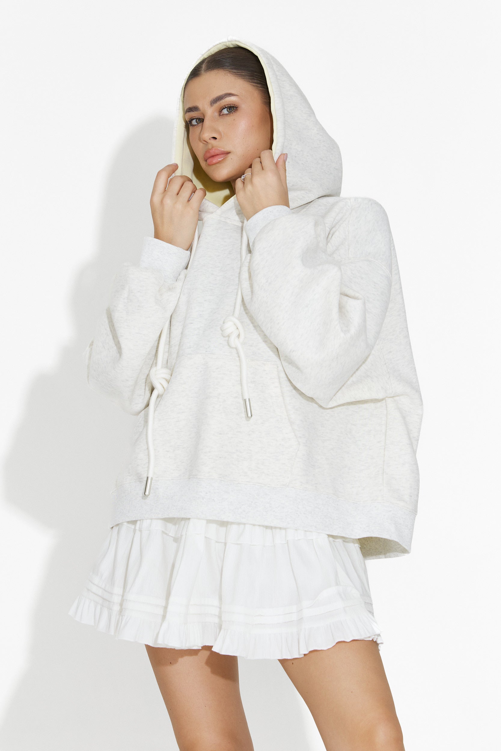 Loravia Bogas Világosszürke Hétköznapi Női Kapucnis Pulóver