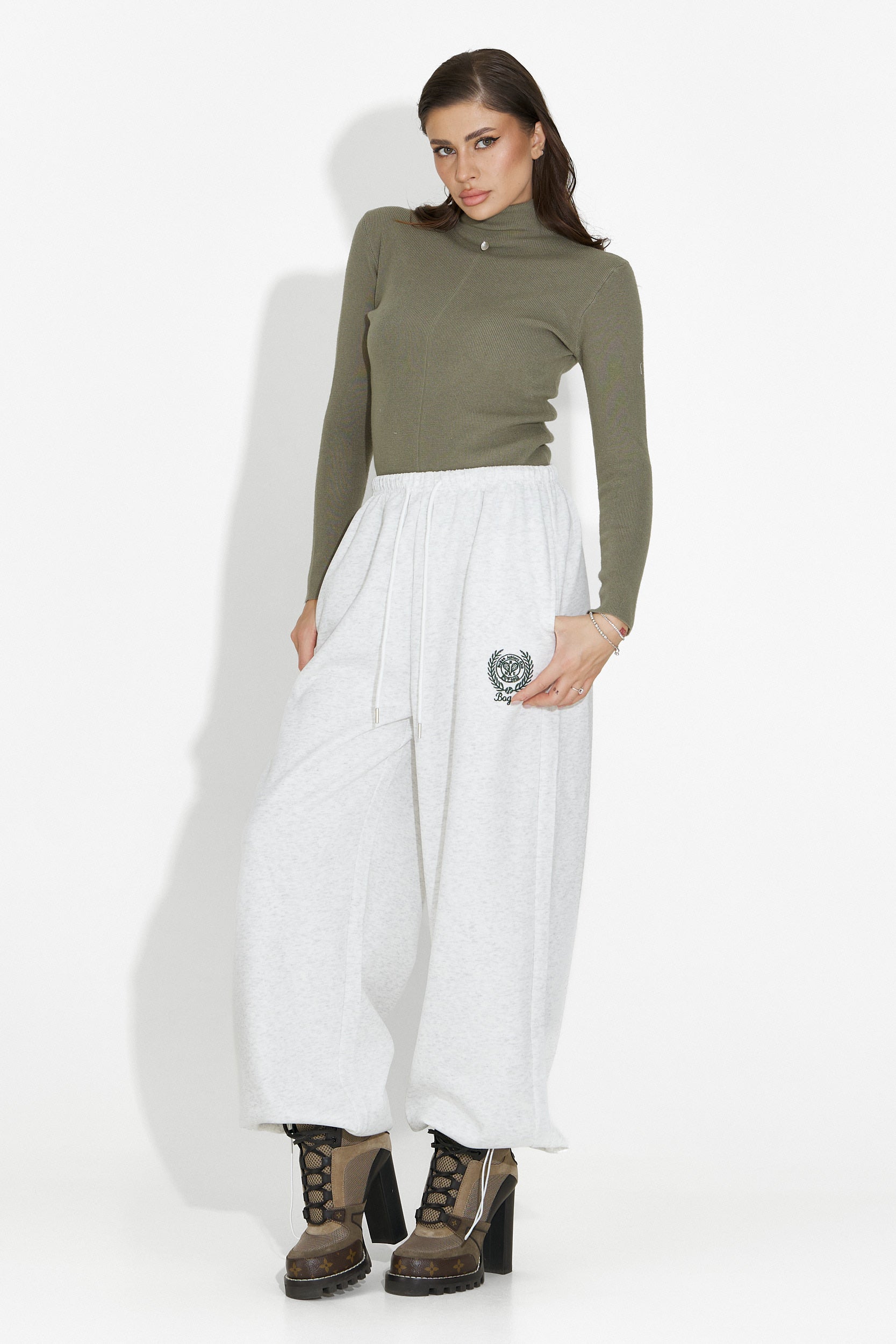 Laza Khaki Női Pulóver Invera Bogas