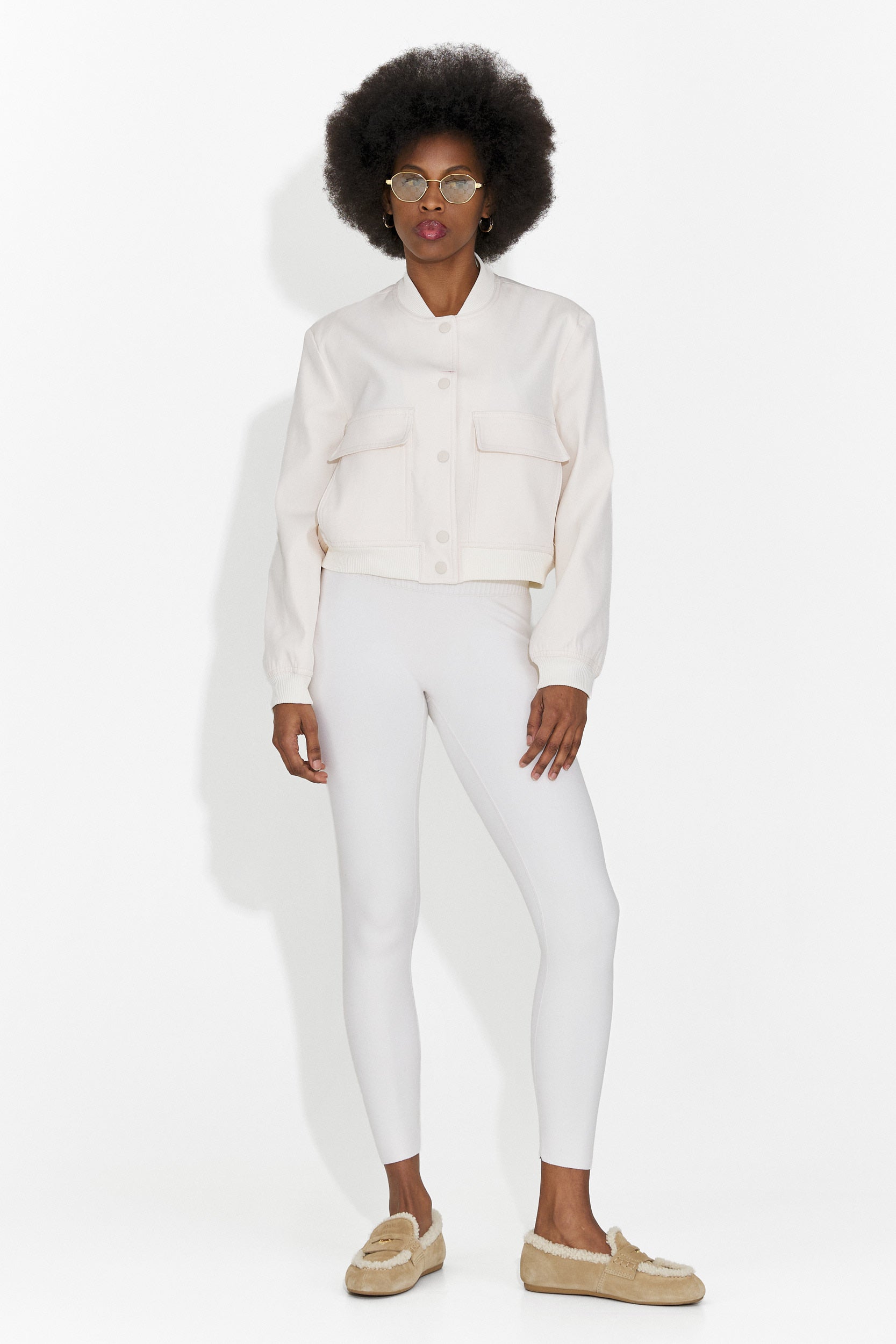 Női alkalmi krémszínű dzseki Cataleia Bogas