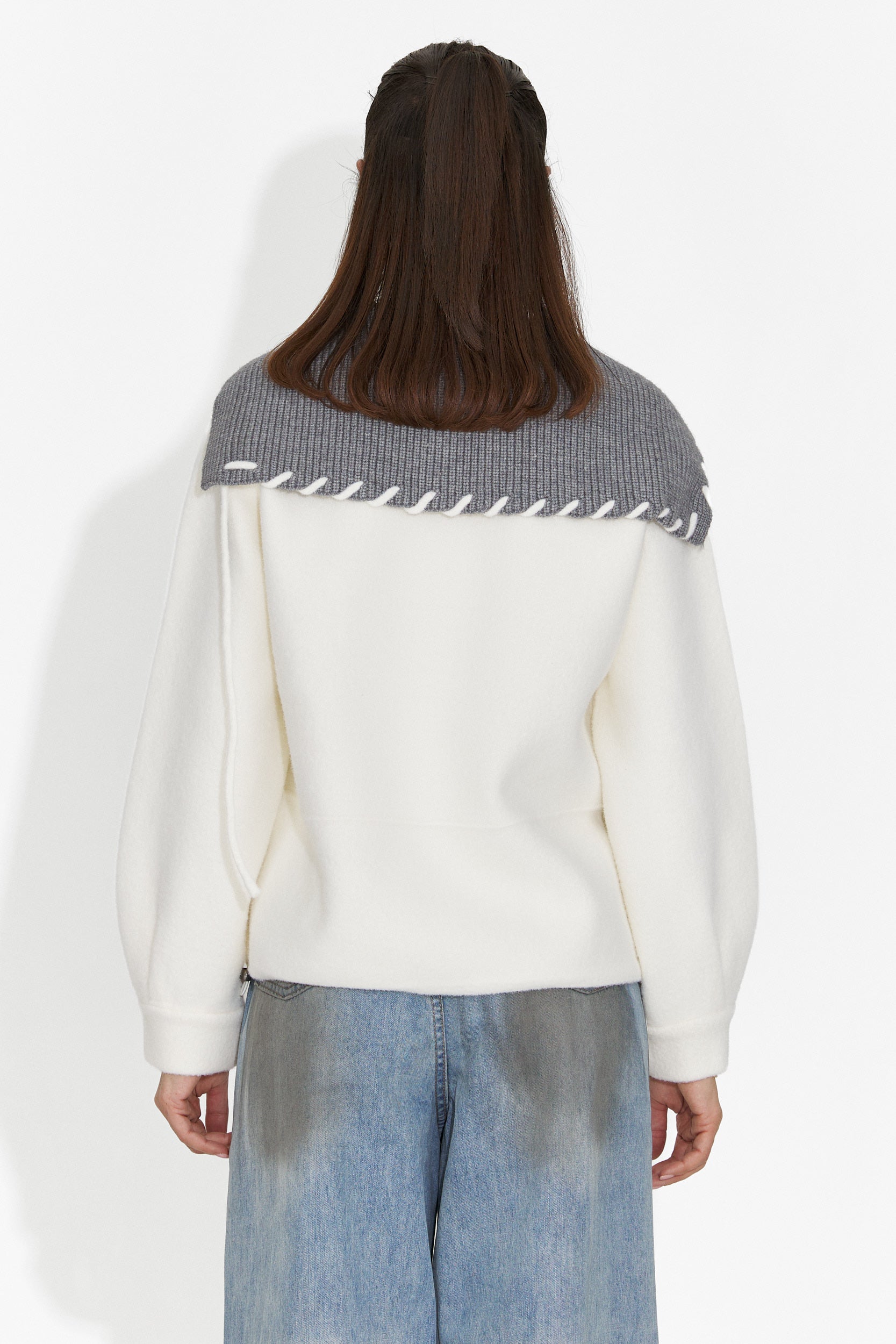 Női elegáns krémszínű kabát Agapia Bogas