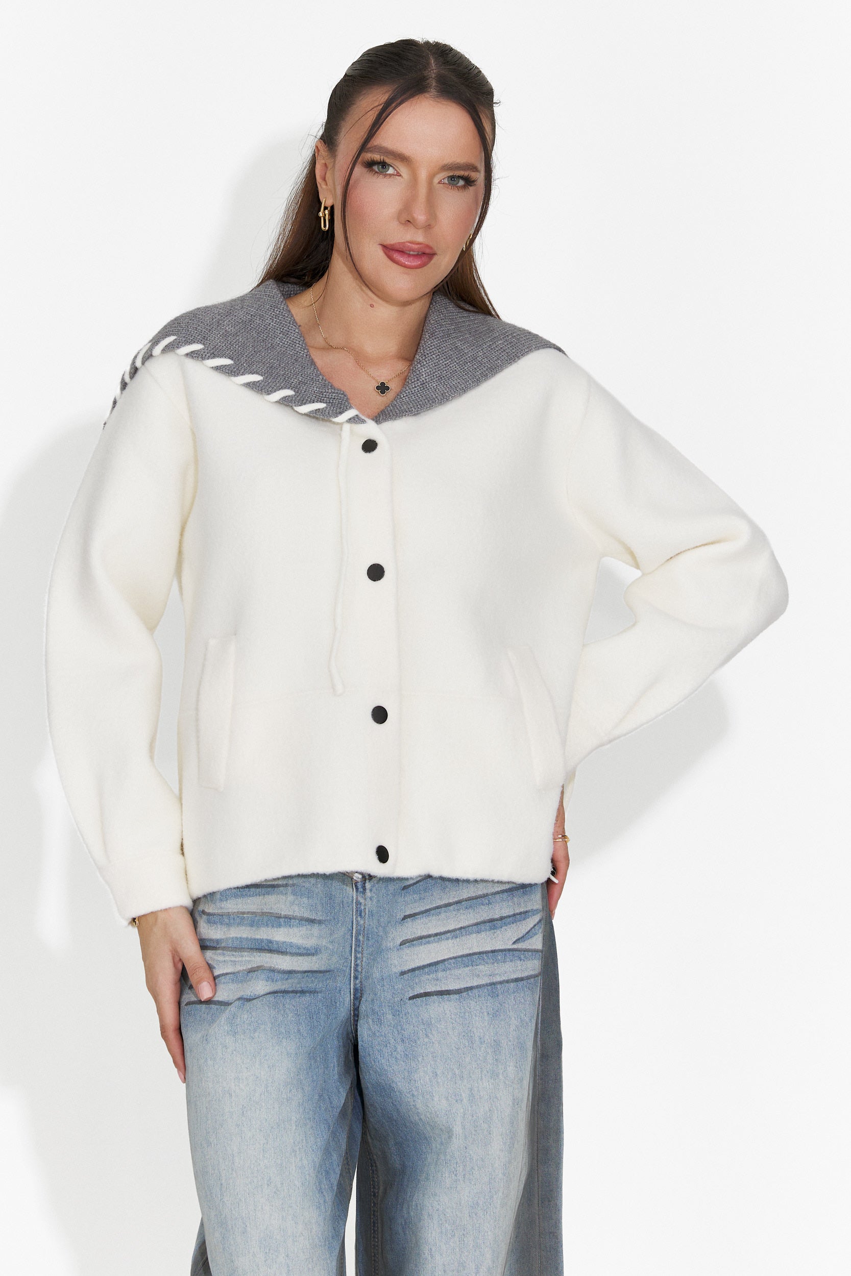 Női elegáns krémszínű kabát Agapia Bogas