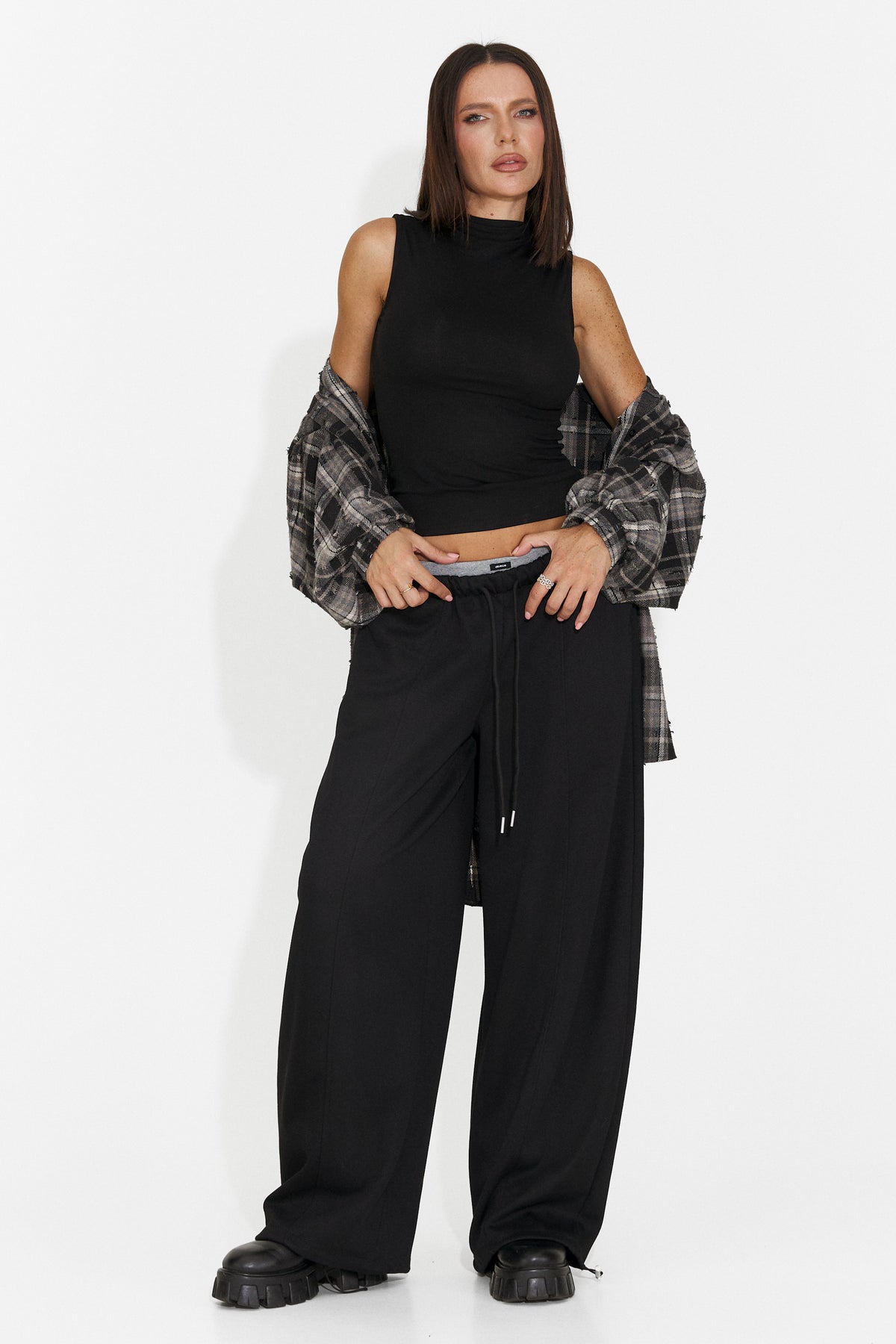 Maiou casual negru Dorazaria Bogas