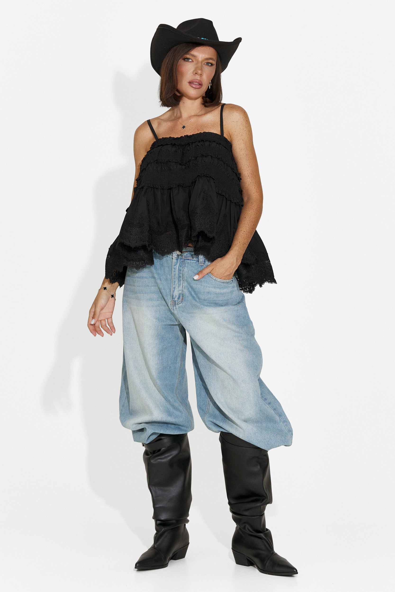 Elodia Bogas fekete női casual top