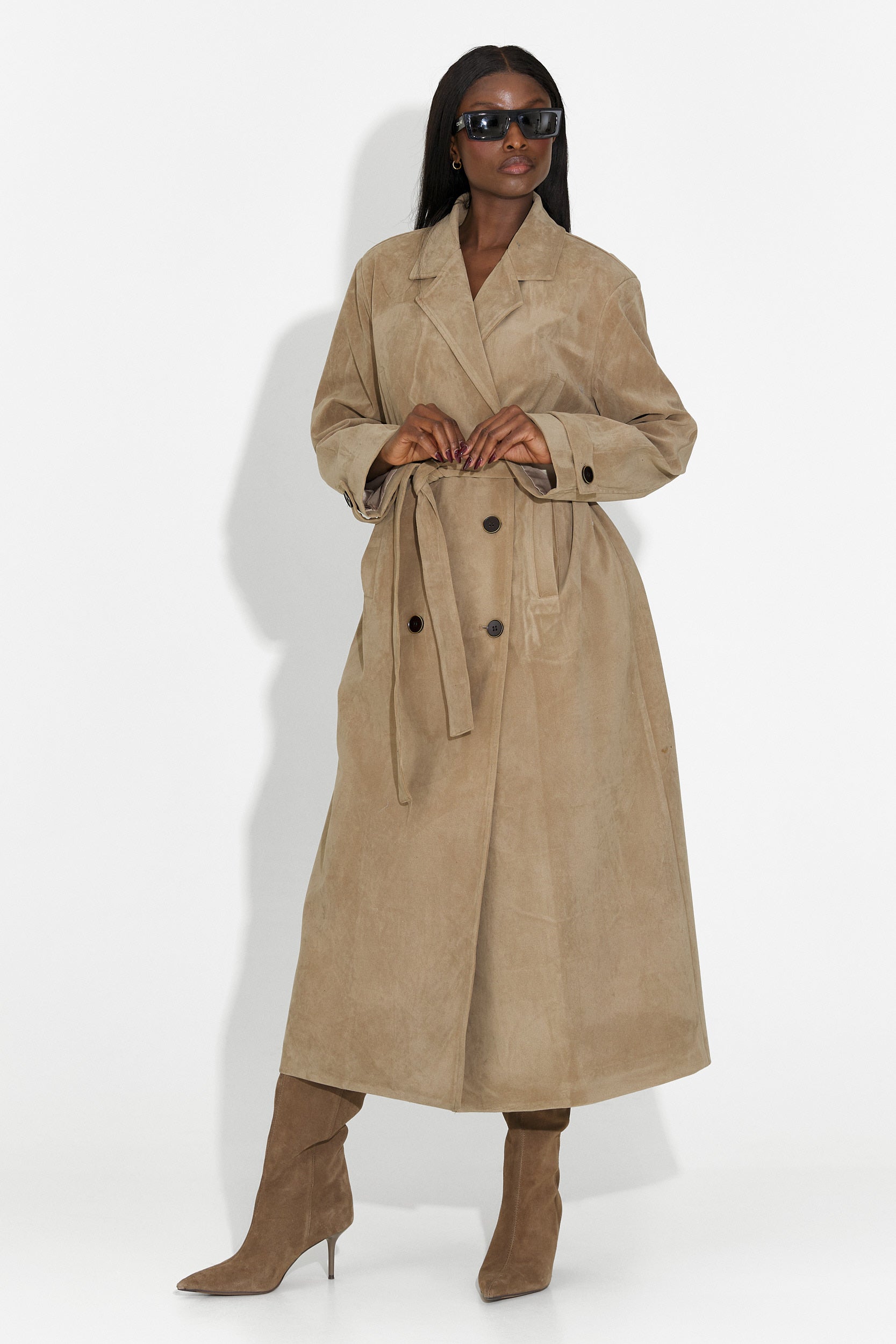 Elegáns bézs Seliora Bogas hölgykabát