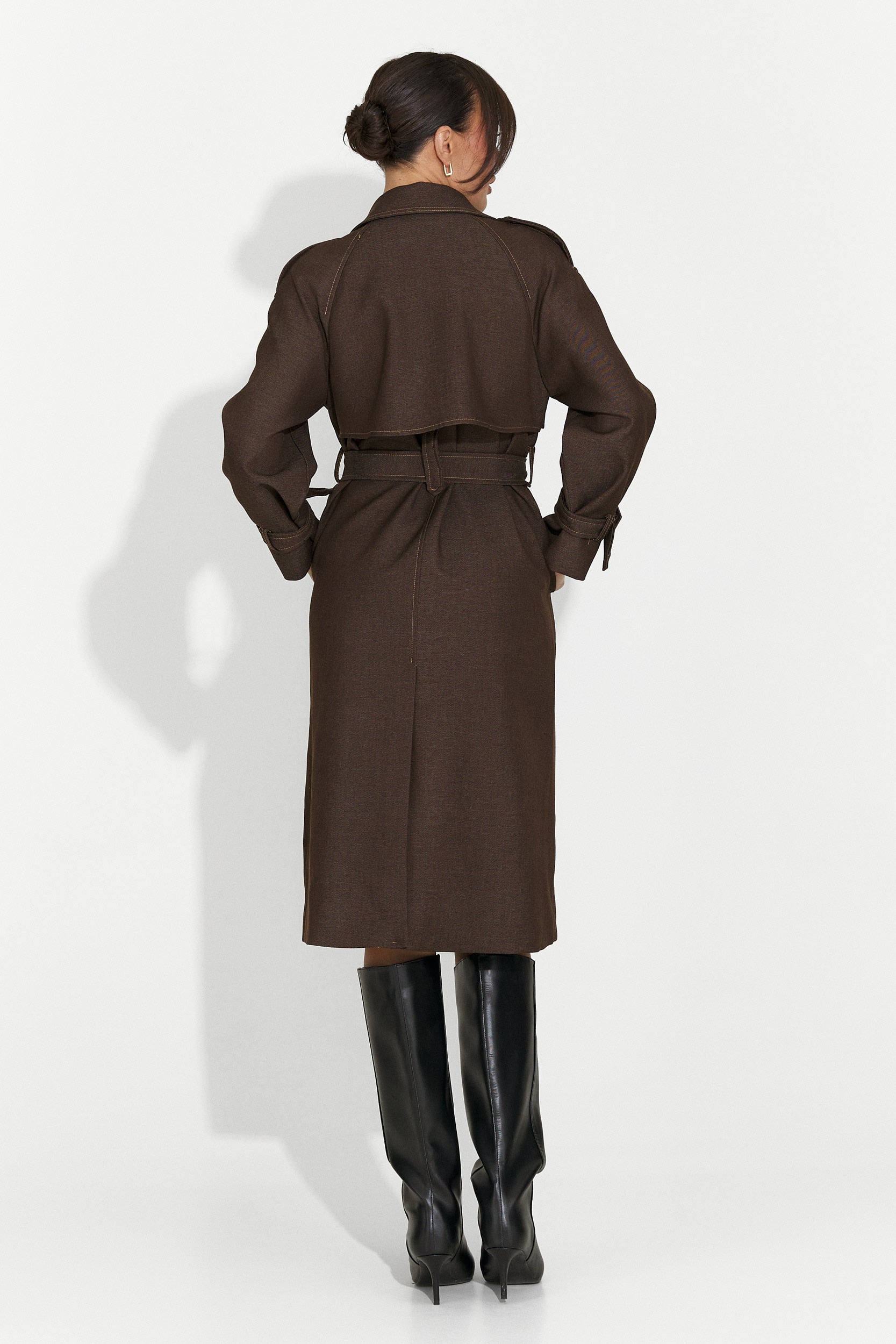 Elegáns barna Nuvia Bogas hölgykabát