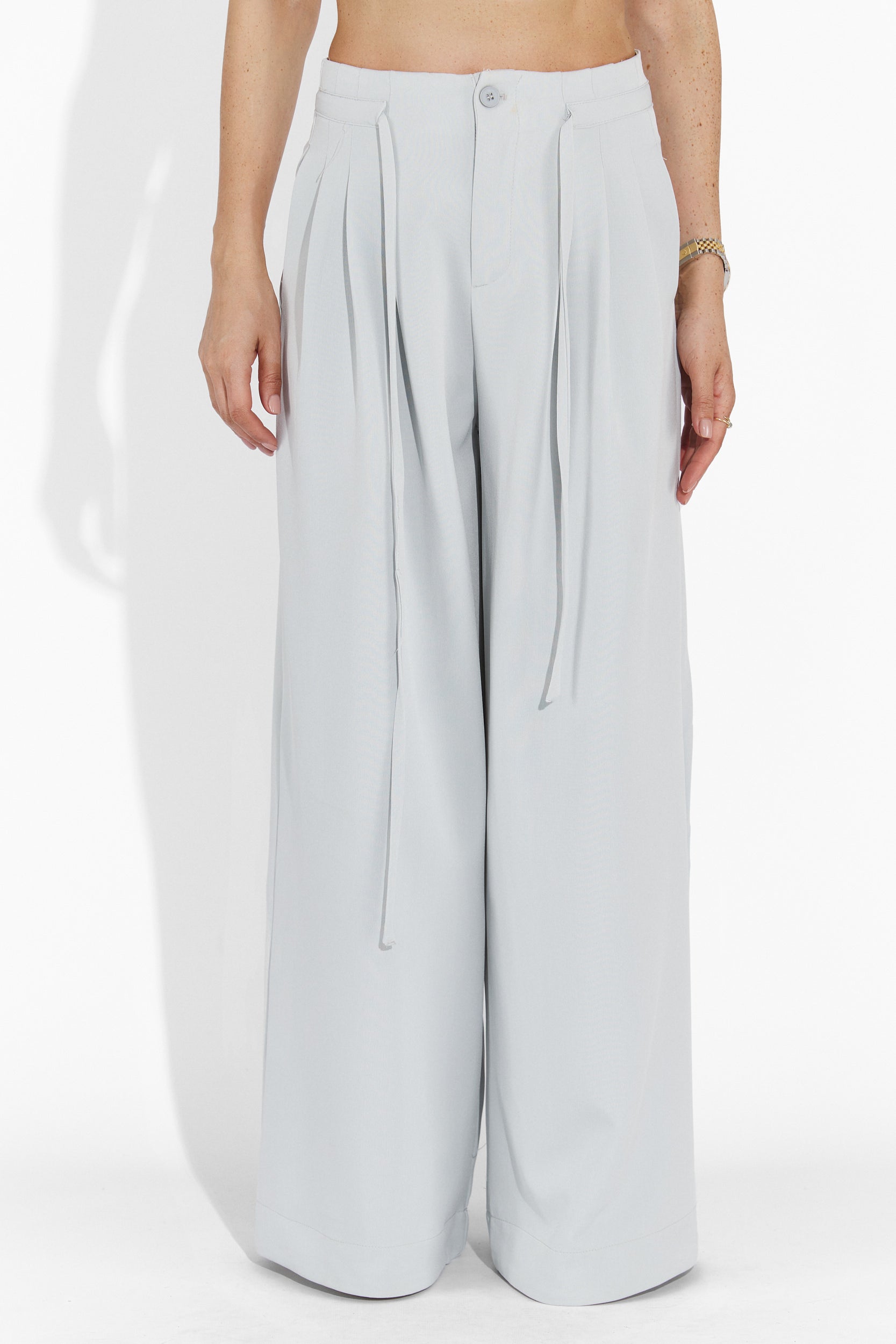 Laza kék női nadrág Eusebiu Bogas-tól