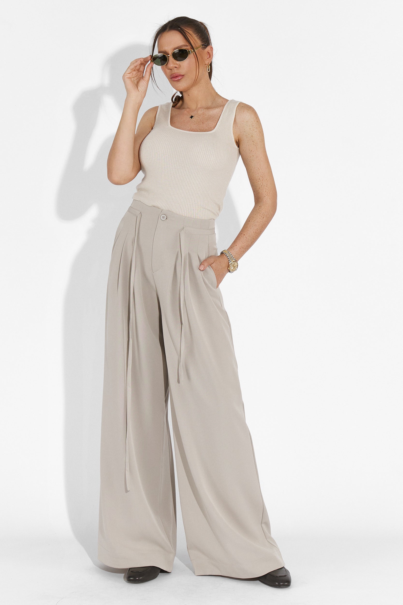 Eusebiu Bogas alkalmi szürke női nadrág