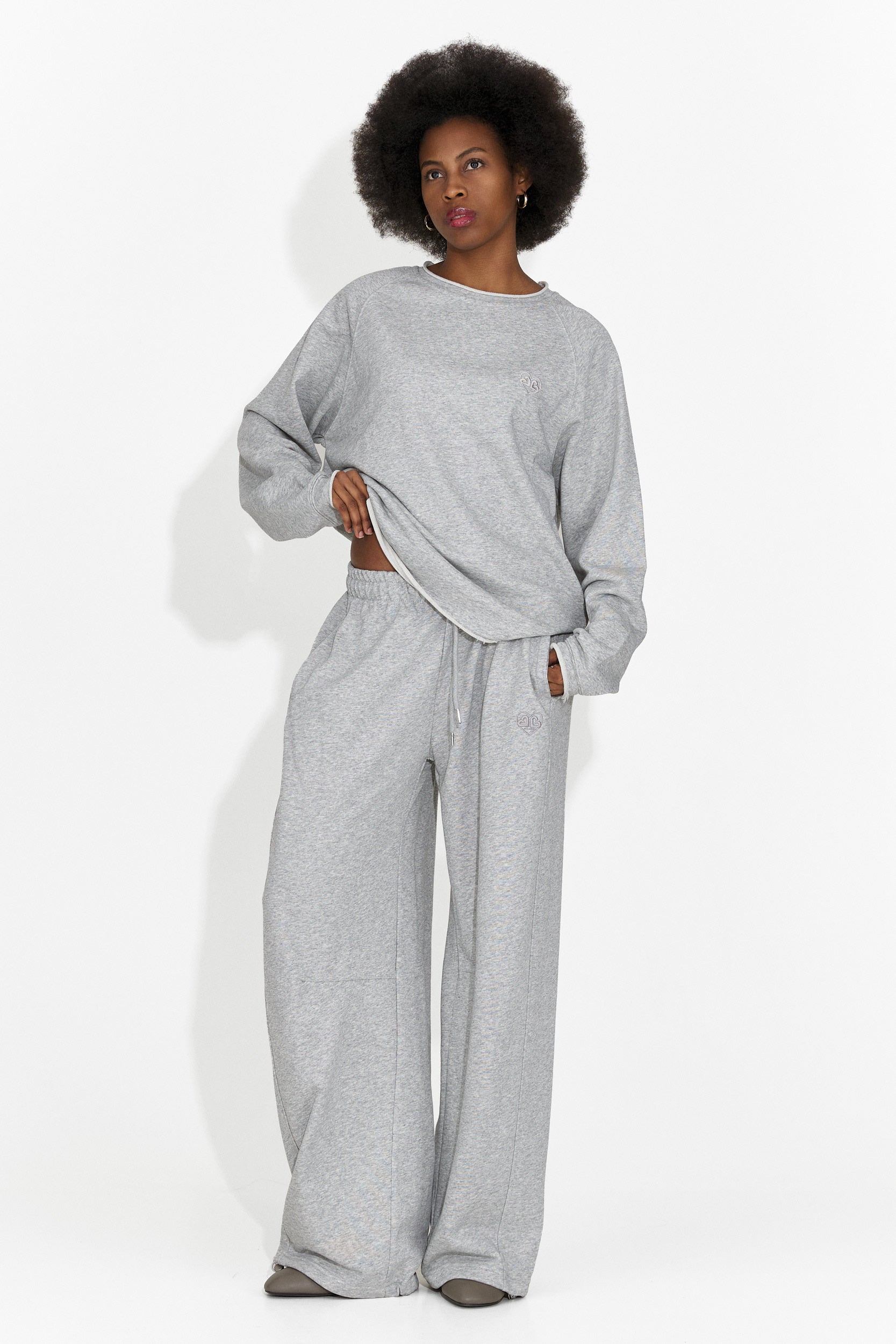 Szürke női hétköznapi nadrág Romela Bogas