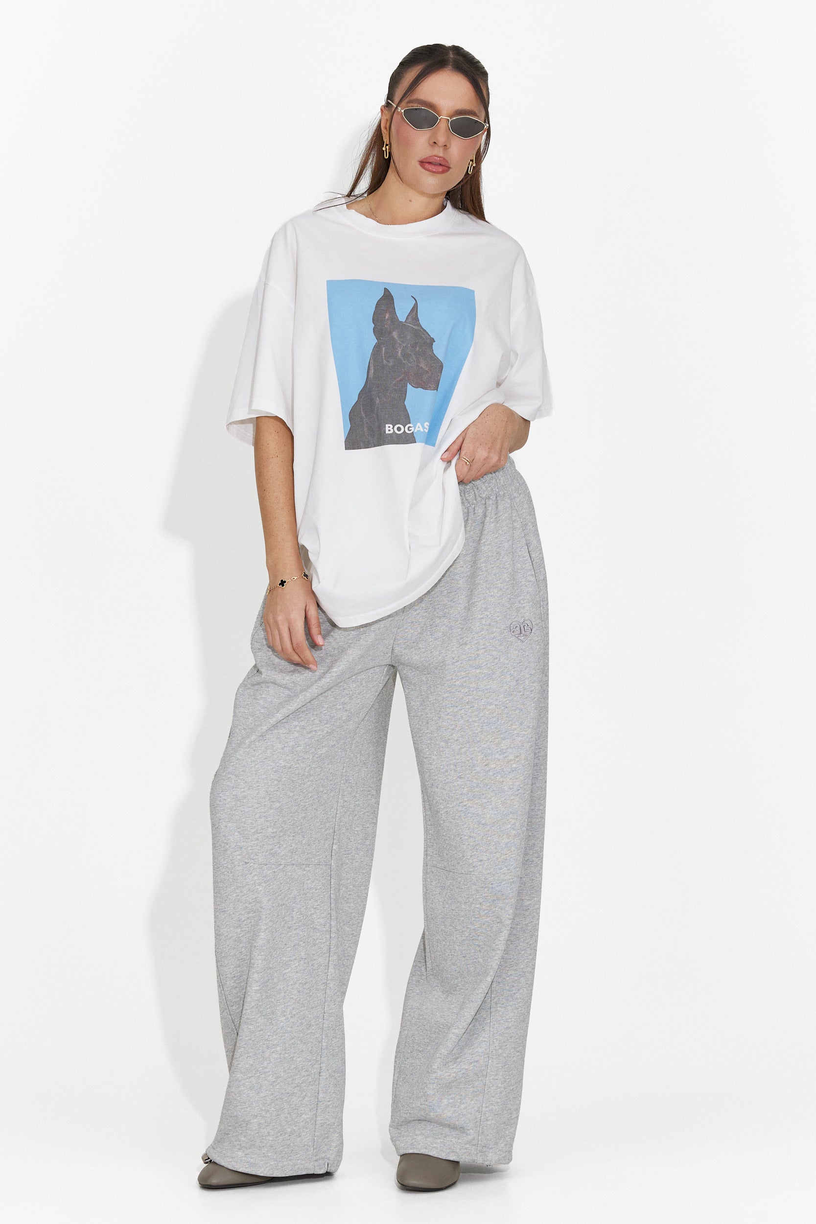 Szürke női hétköznapi nadrág Romela Bogas