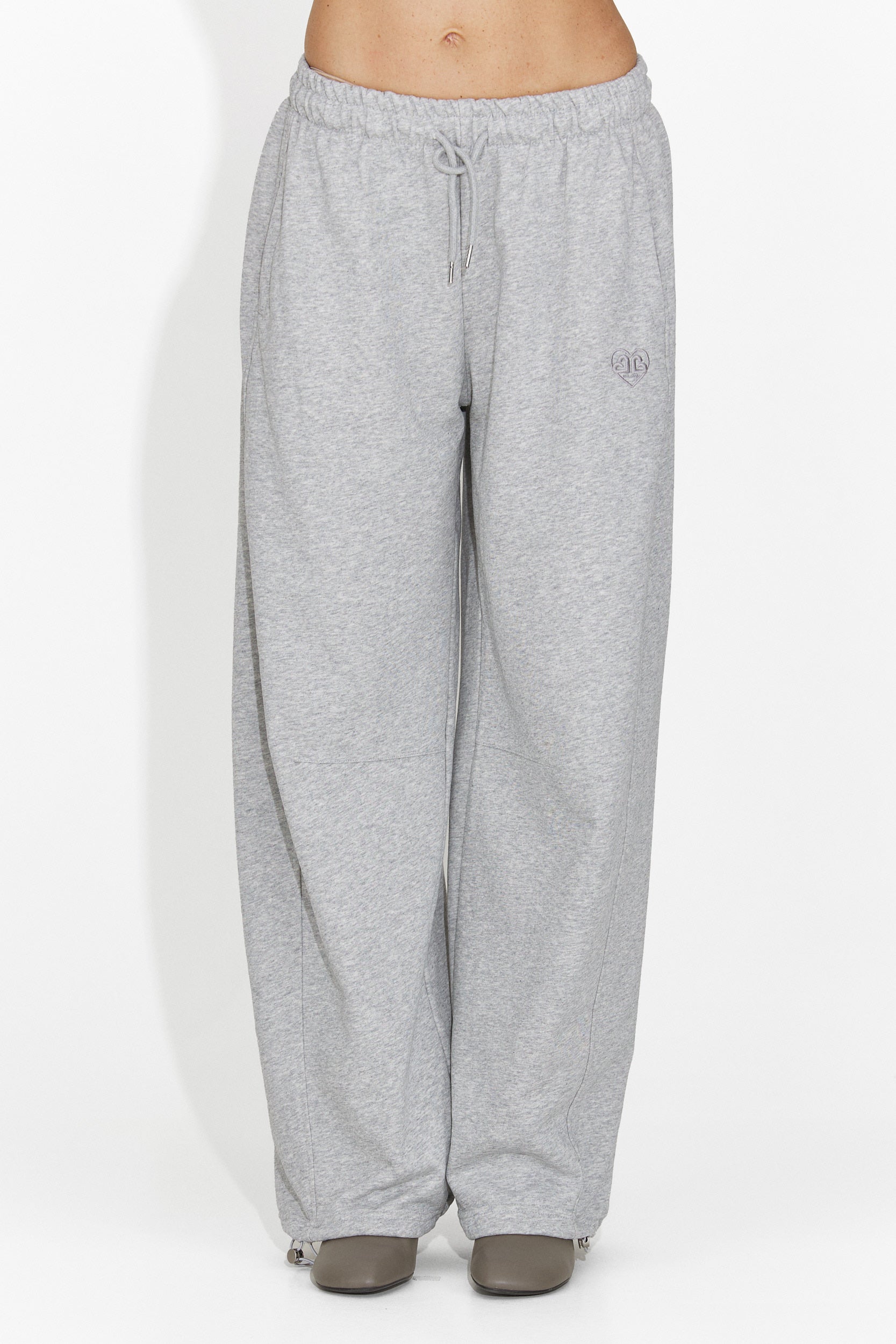 Szürke női hétköznapi nadrág Romela Bogas