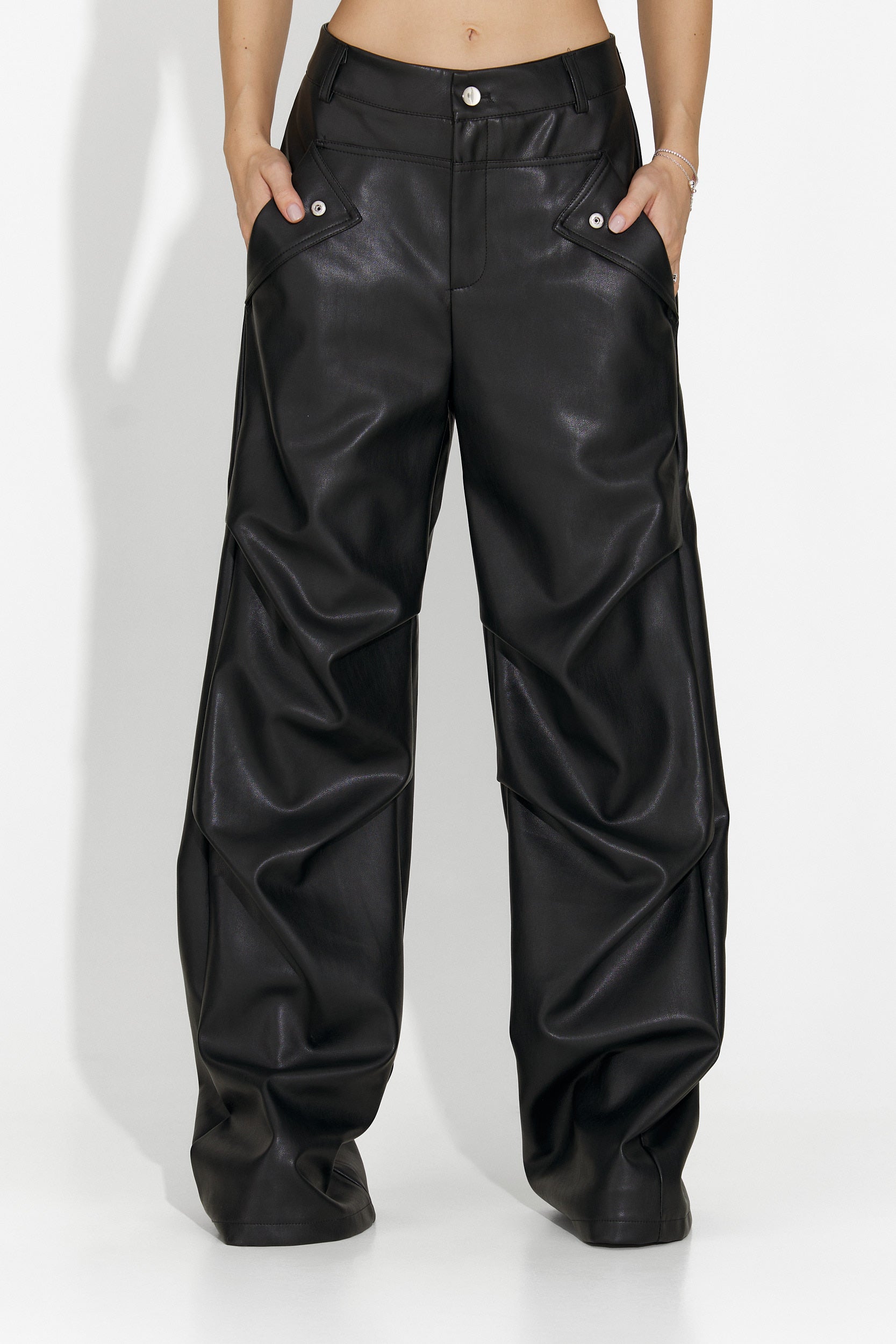 Savelis Bogas Hétköznapi Fekete Női Nadrág