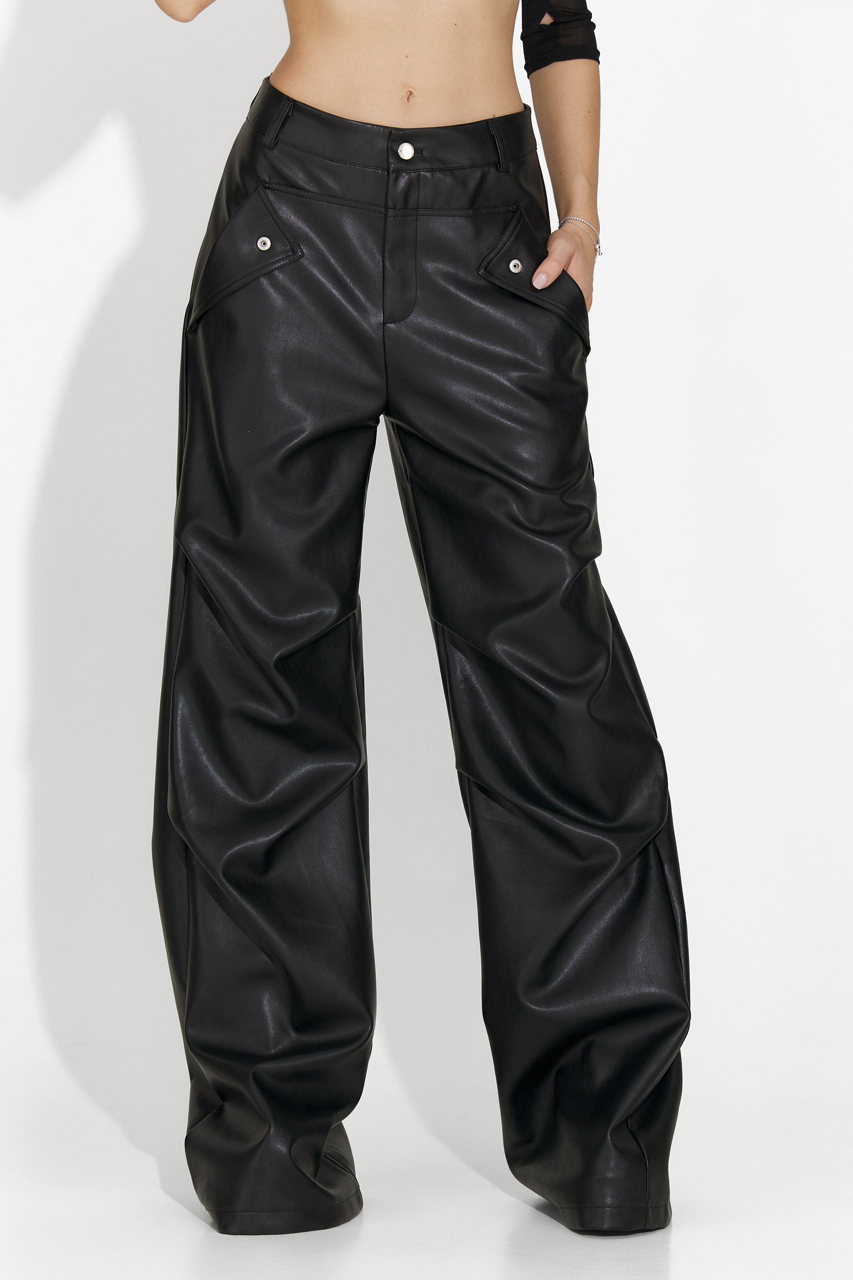 Savelis Bogas Hétköznapi Fekete Női Nadrág