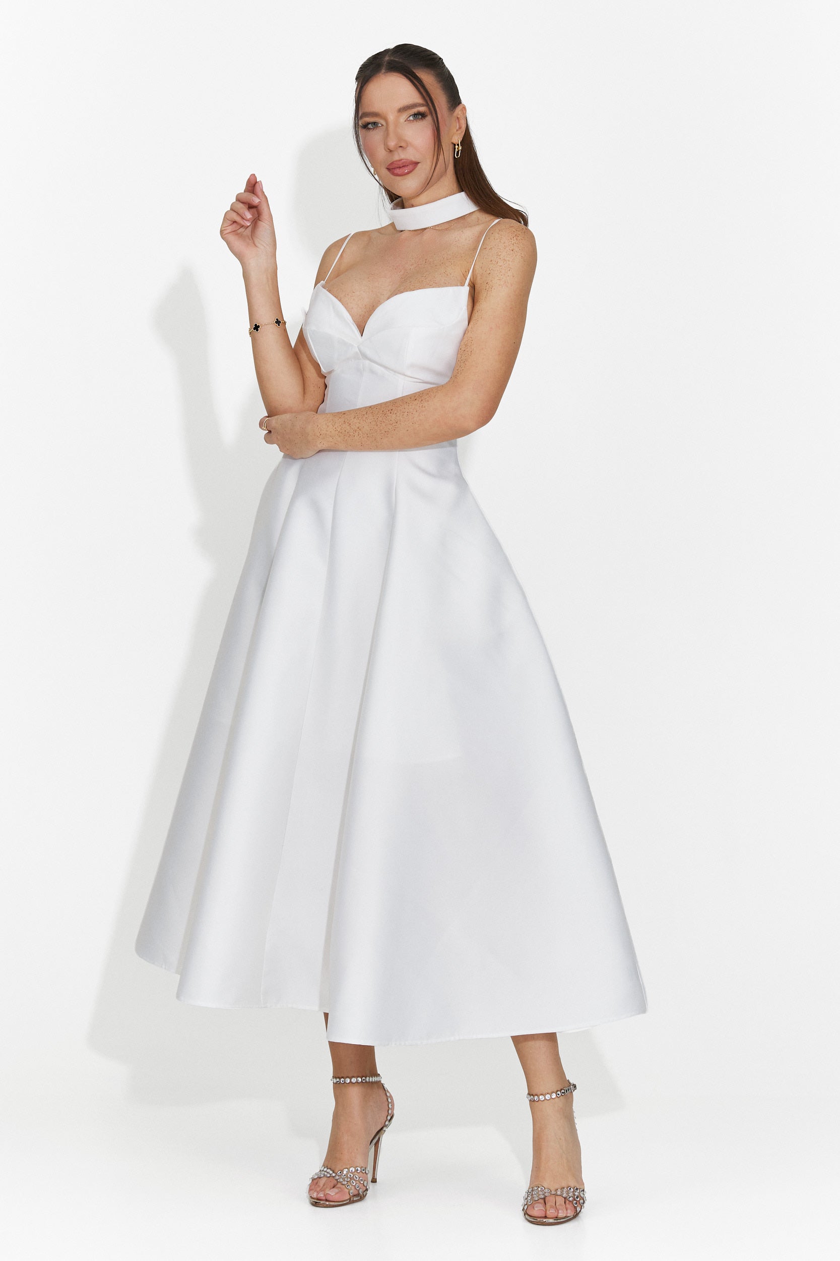 Hosszú fehér női ruha Coriza Bogas