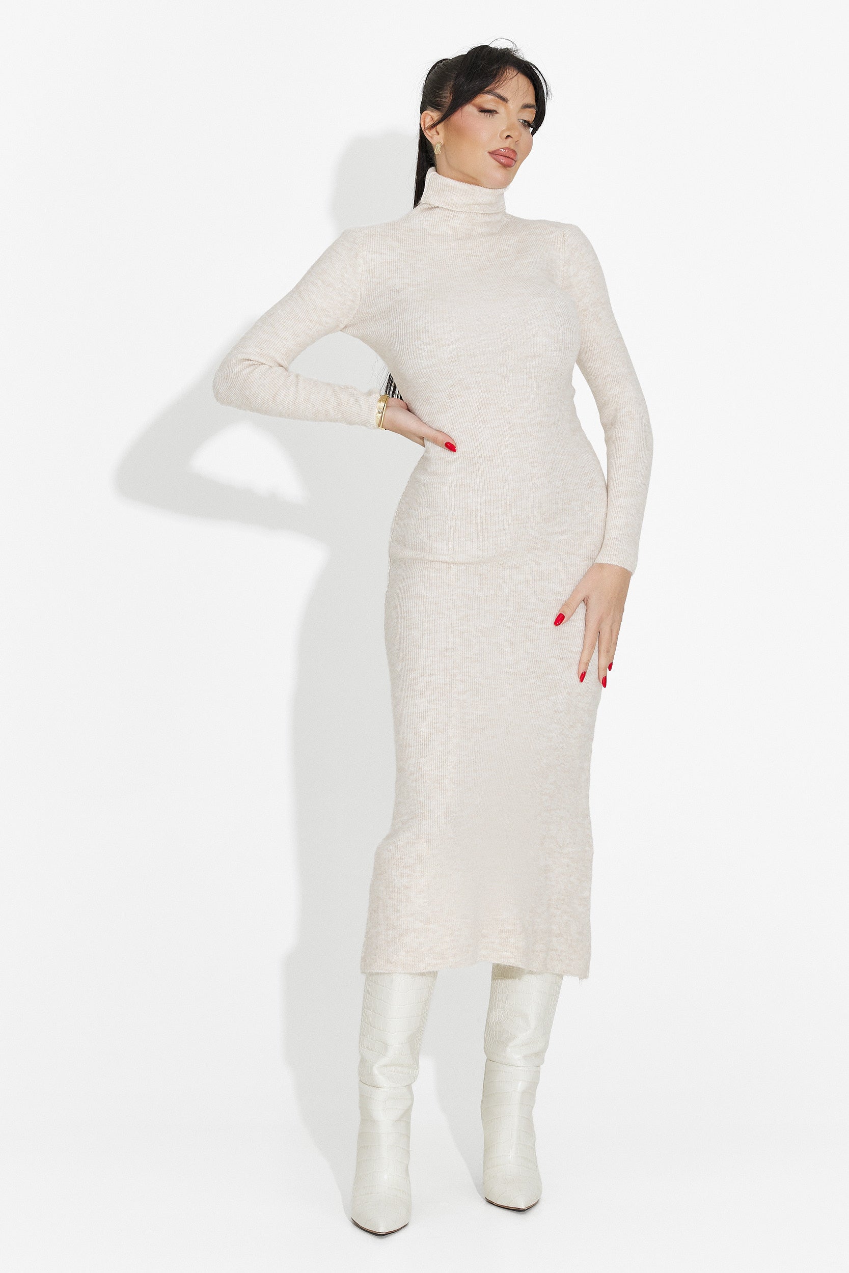 Női midi ruha krémszínű Patrisia Bogas