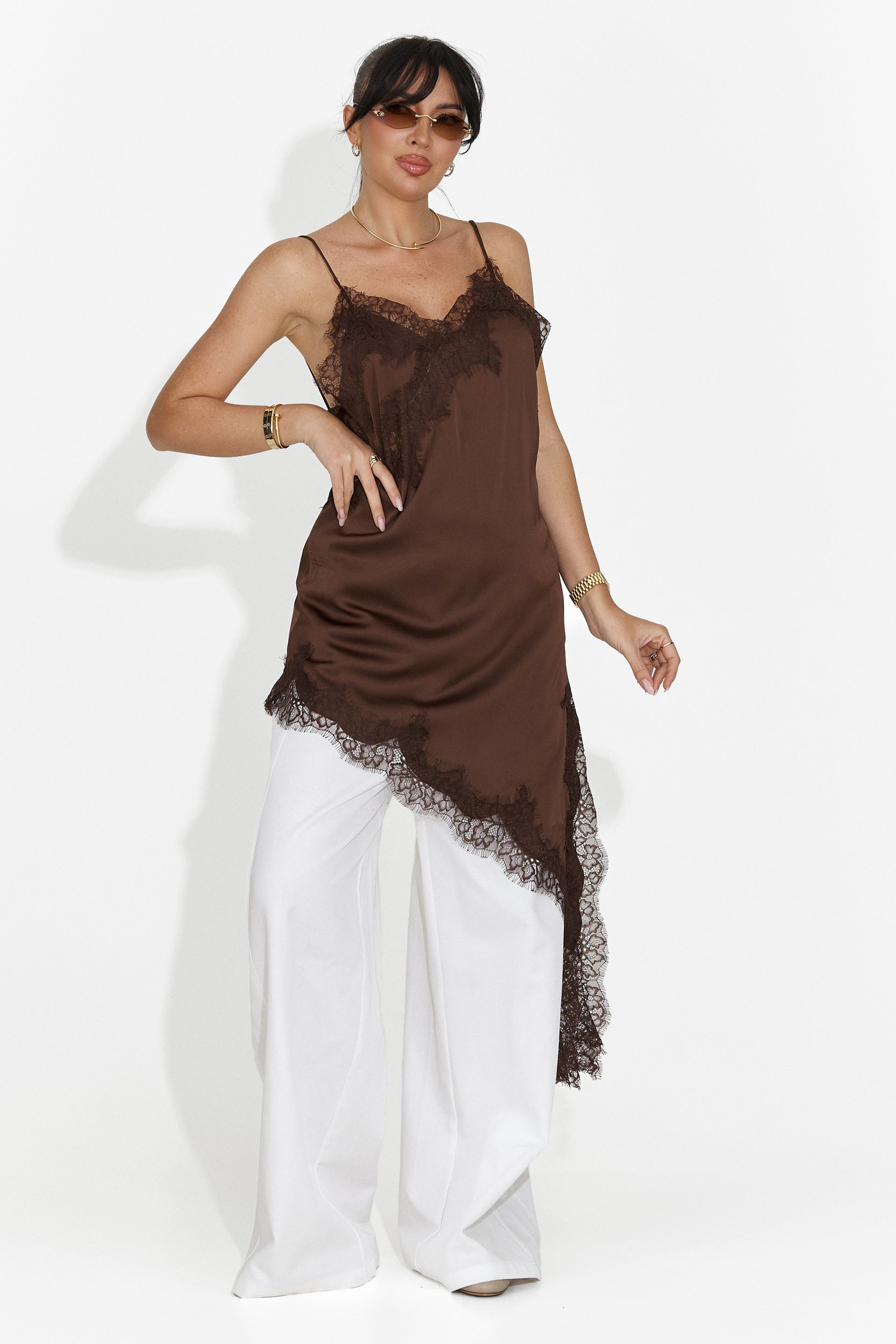 Női rövid barna ruha Francisca Bogas