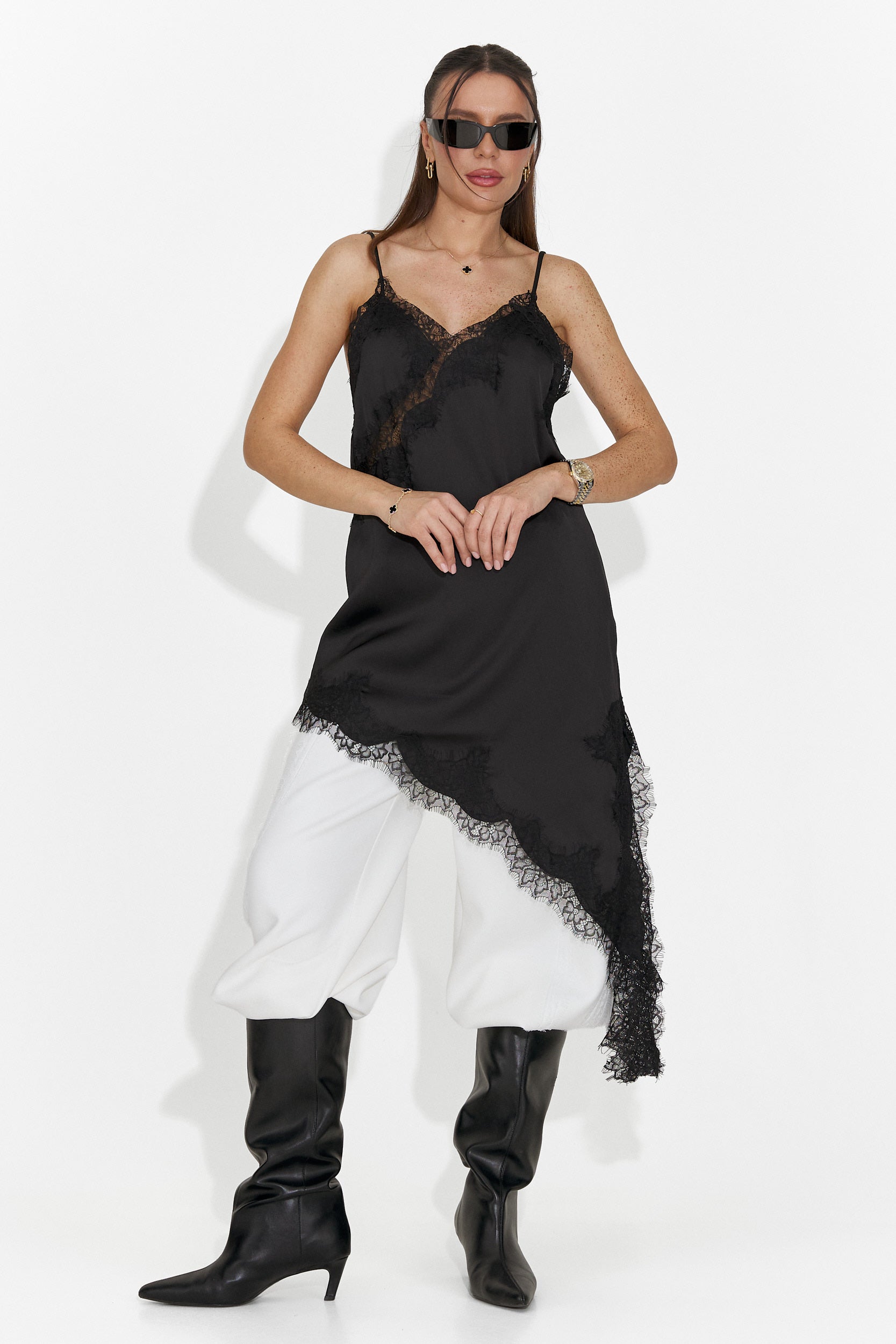 Női rövid fekete ruha Francisca Bogas