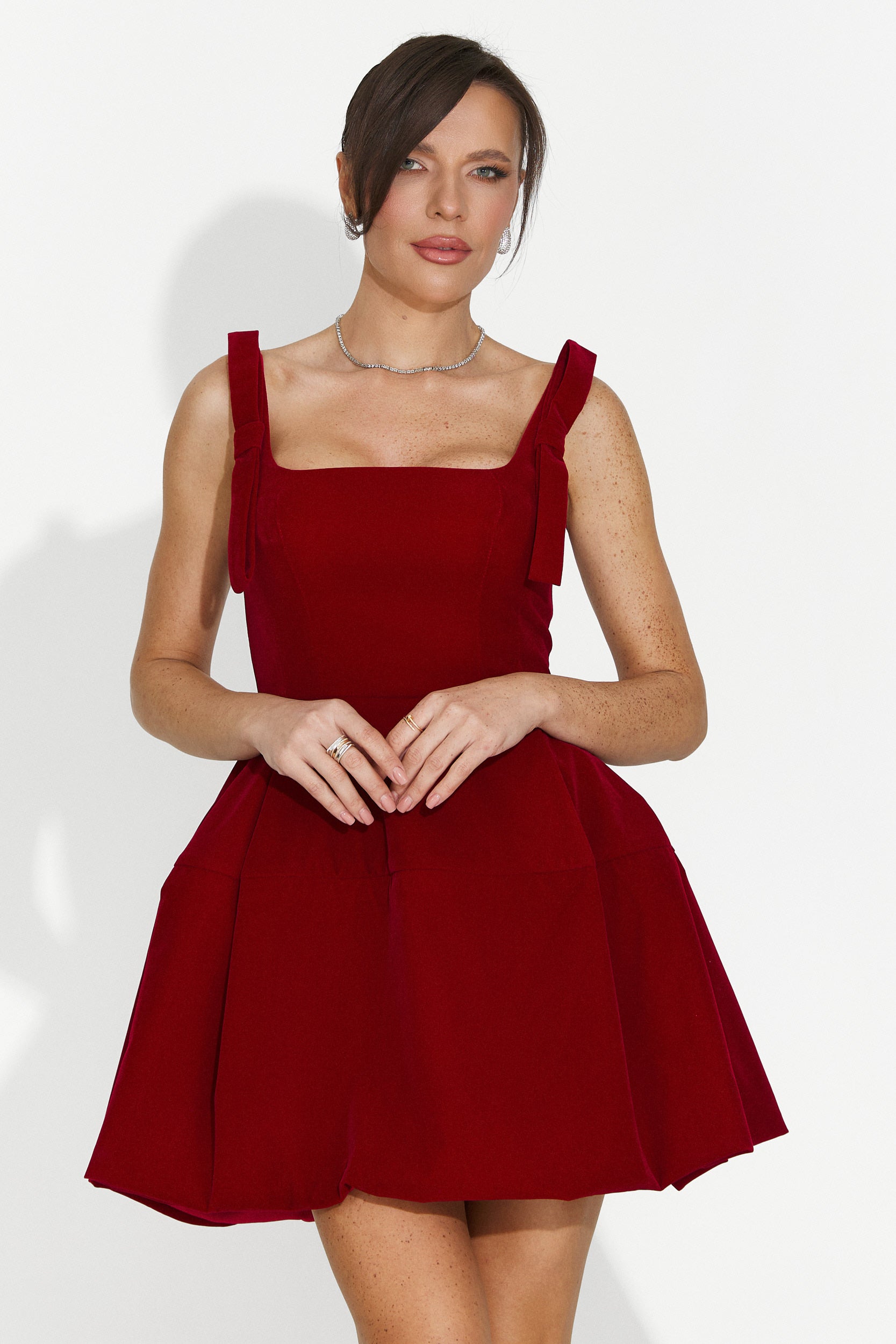 Narcisia Bogas rövid piros ruha nőknek