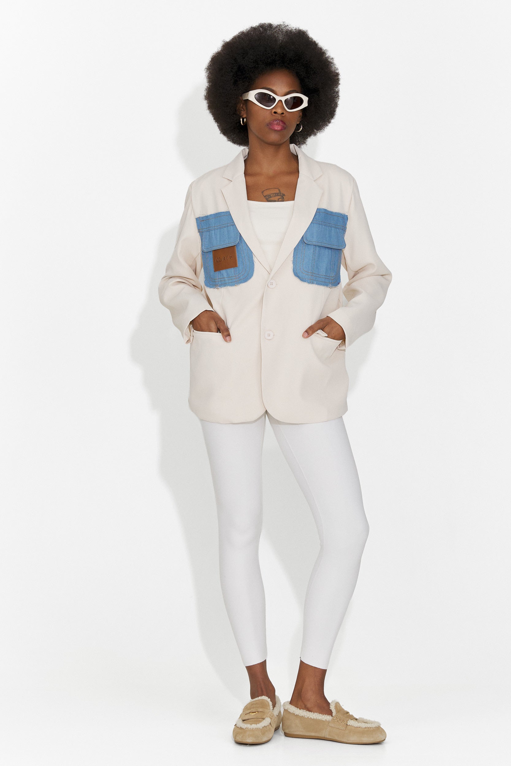 Elegáns női krémszínű zakó Graziela Bogas