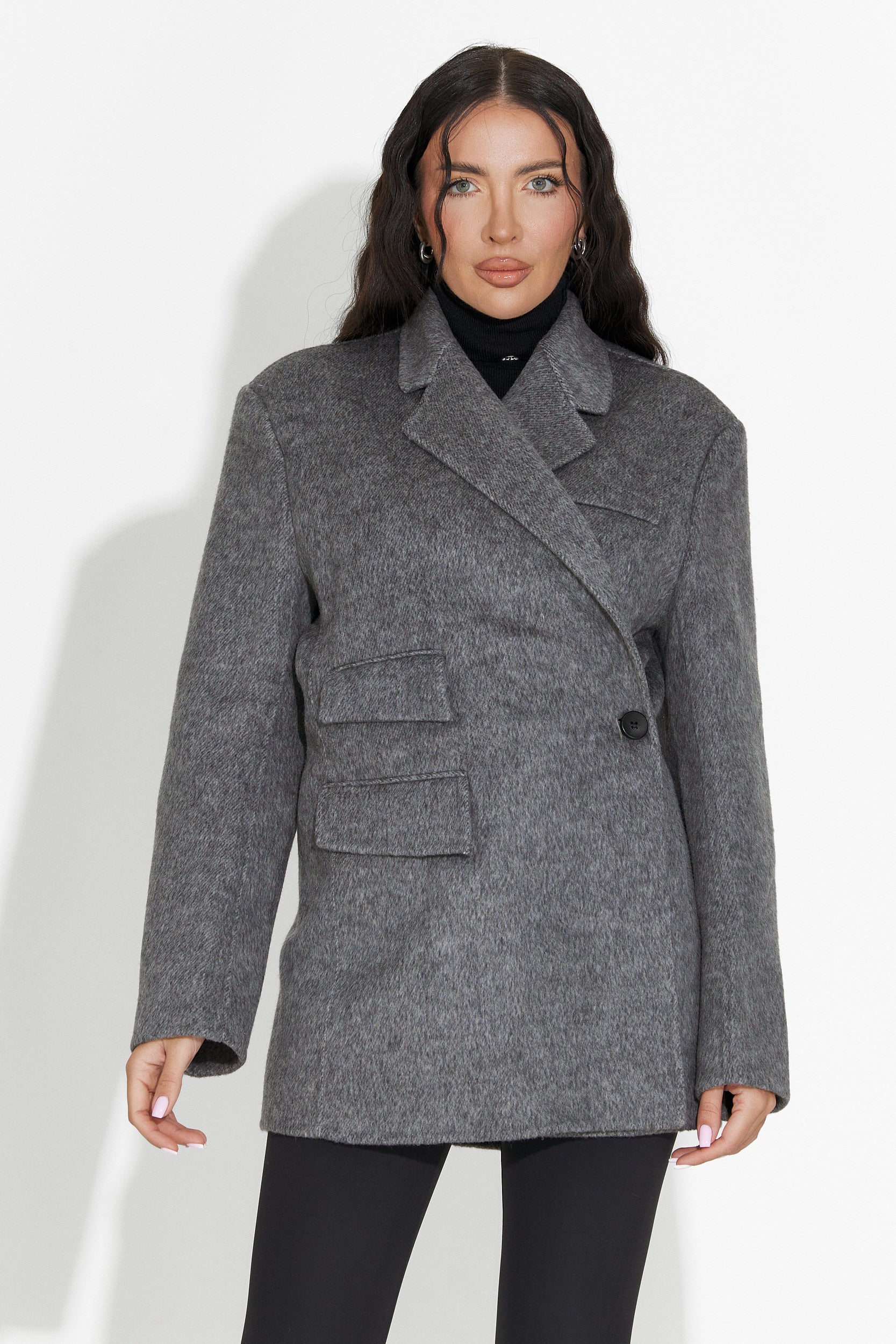 Elegáns női szürke zakó Kalindra Bogas