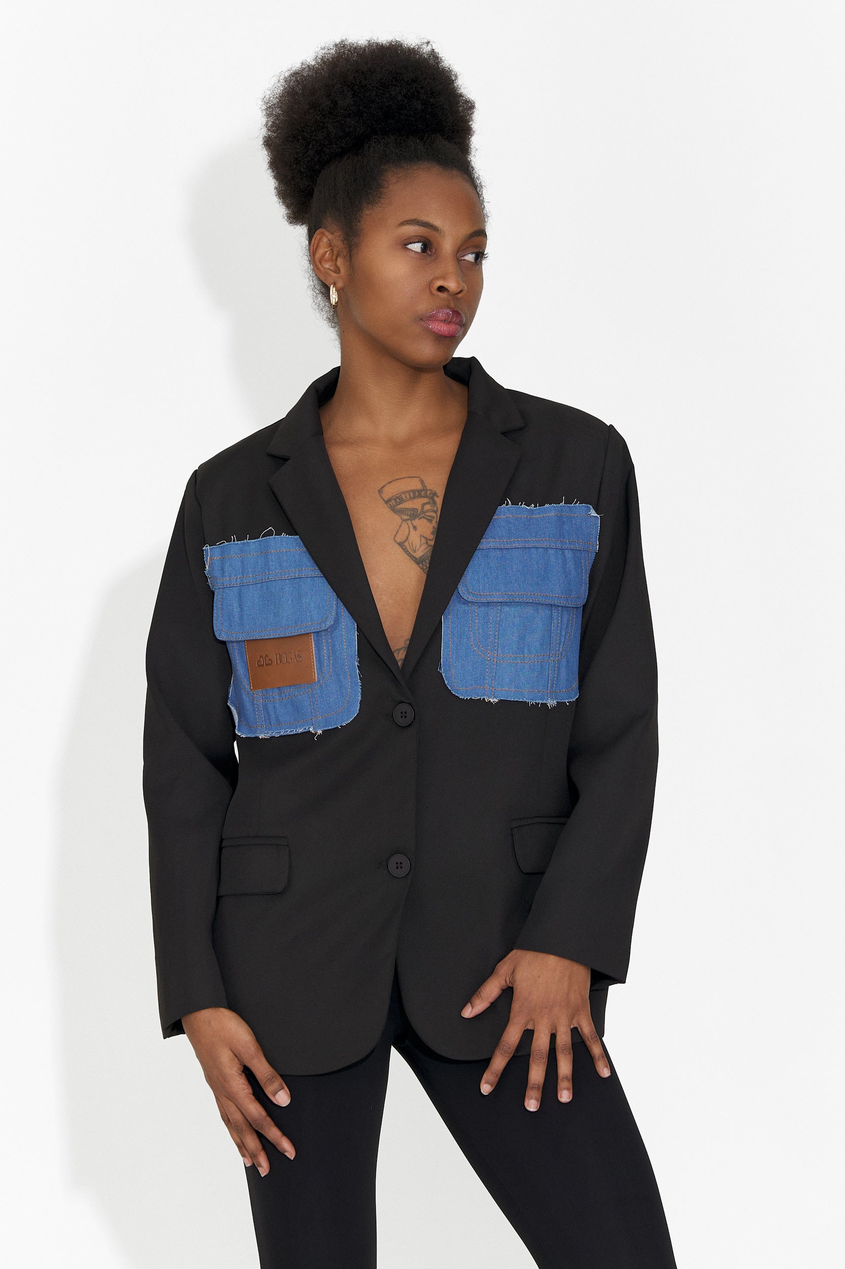 Elegáns fekete hölgy blézer Graziela Bogas-tól